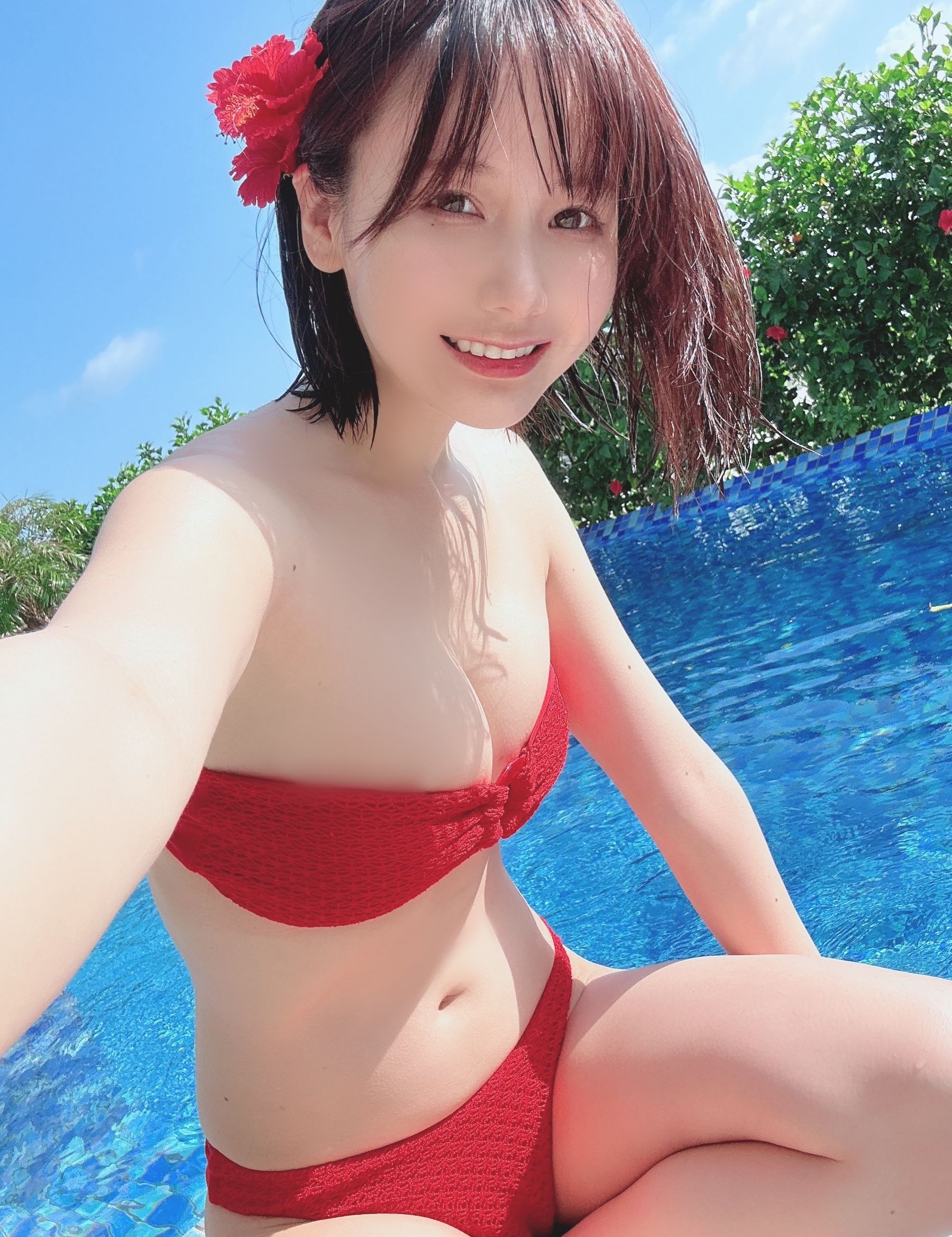 日本甜美COSER 红色的比基尼 Cosplay-第24张