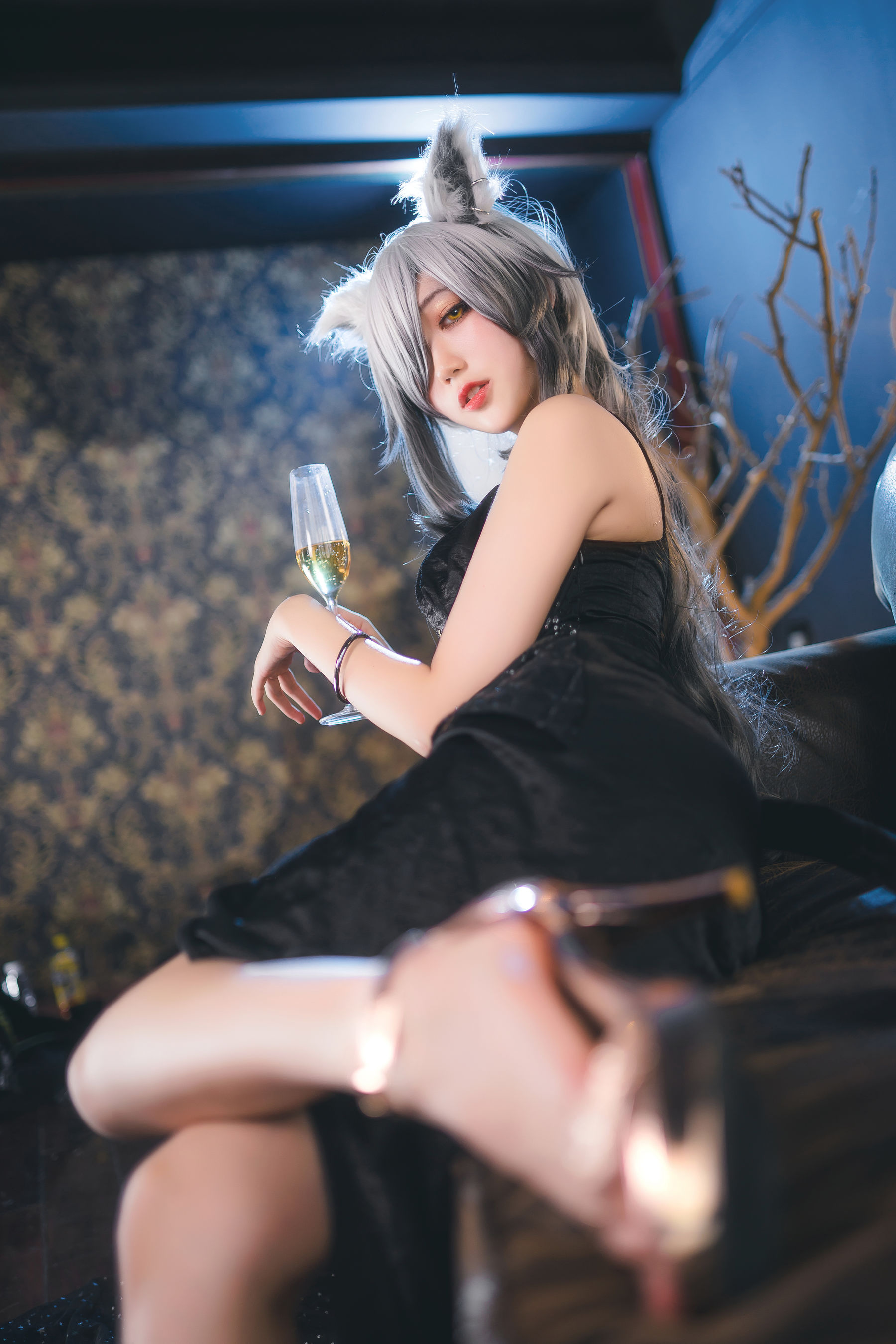周叽是可爱兔兔 – 礼服 Cosplay-第8张
