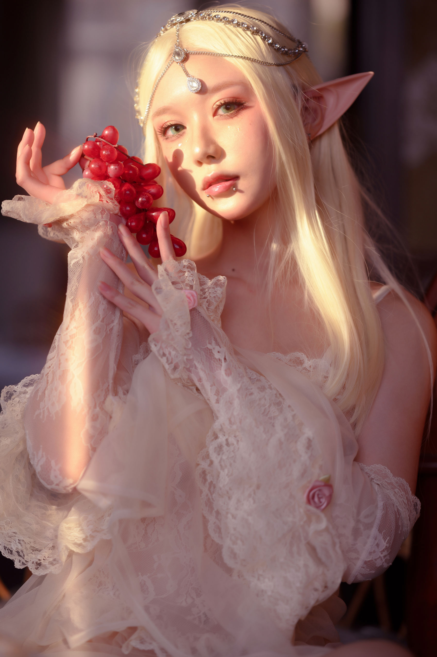 动漫博主阿包也是兔娘 – 精灵 Cosplay-第2张