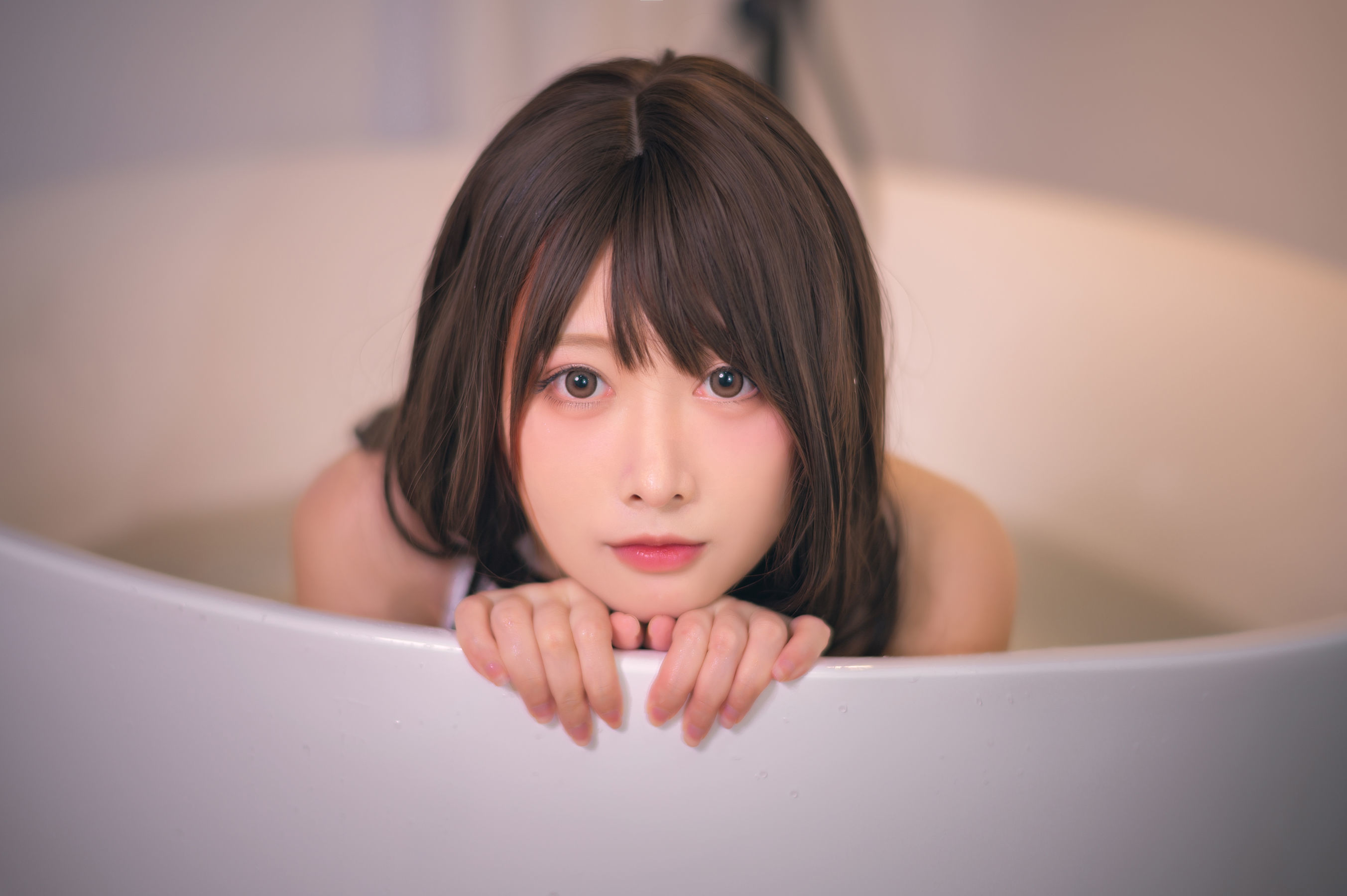 高颜值coser念念_D – 白色竞泳 Cosplay-第8张