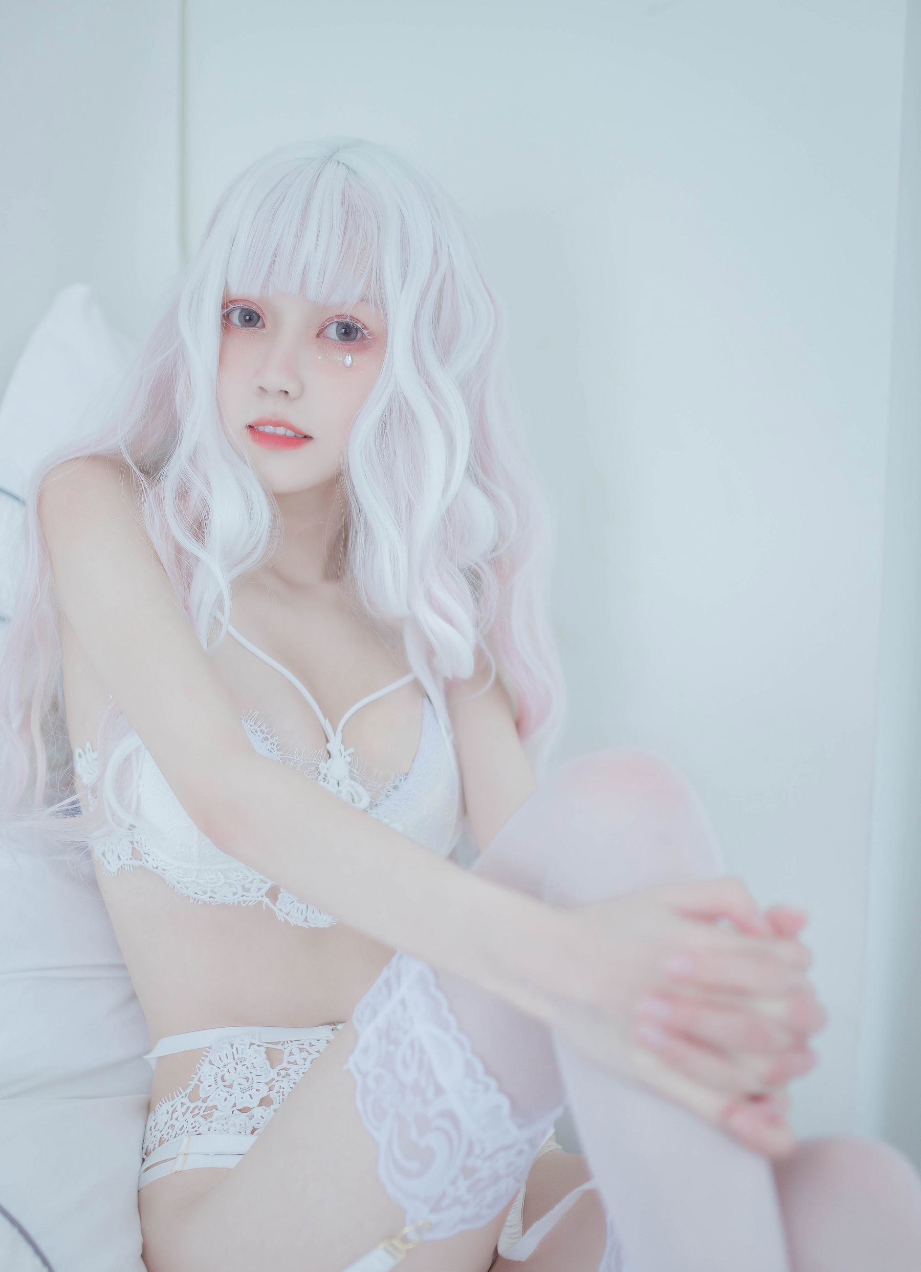 [萝莉COS] 小妖精你的负卿 – 白色蕾丝私房 Cosplay-第1张