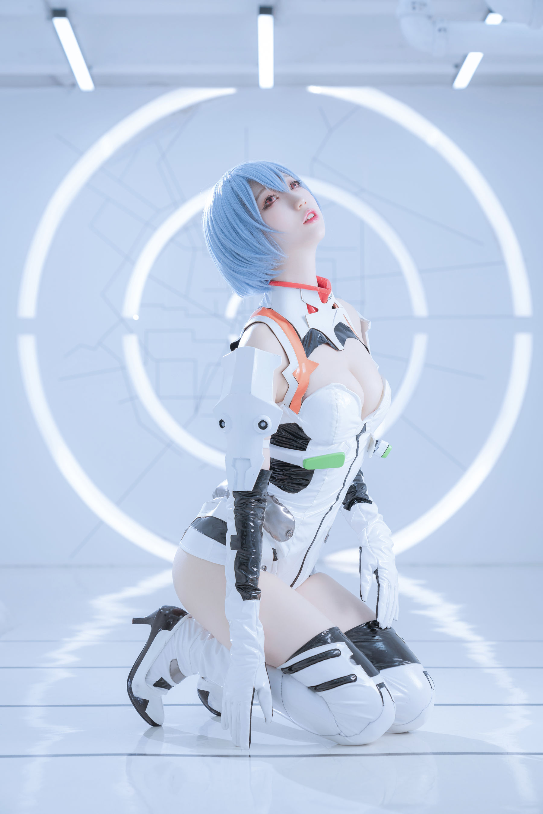 周叽是可爱兔兔 – 绫波丽 白战 Cosplay-第1张