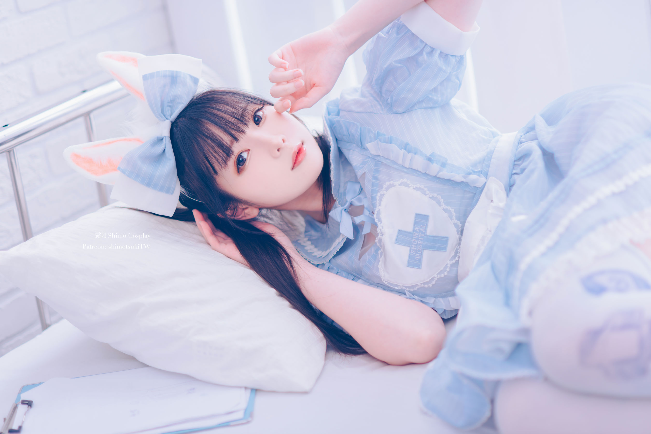 微博妹纸霜月shimo – 女仆裙 Cosplay-第1张