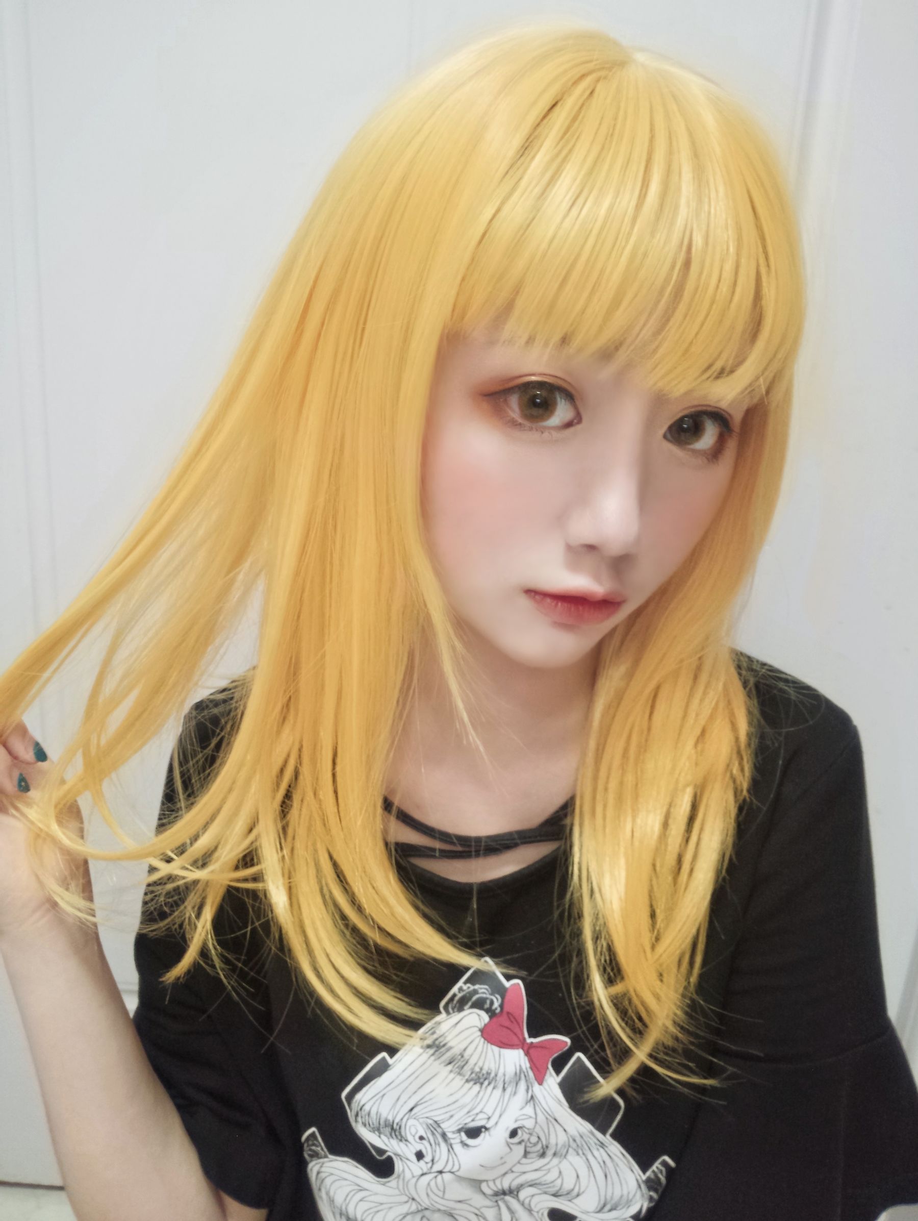[Cosplay写真] 动漫博主弦音sic – 黄头发妹妹 Cosplay-第1张