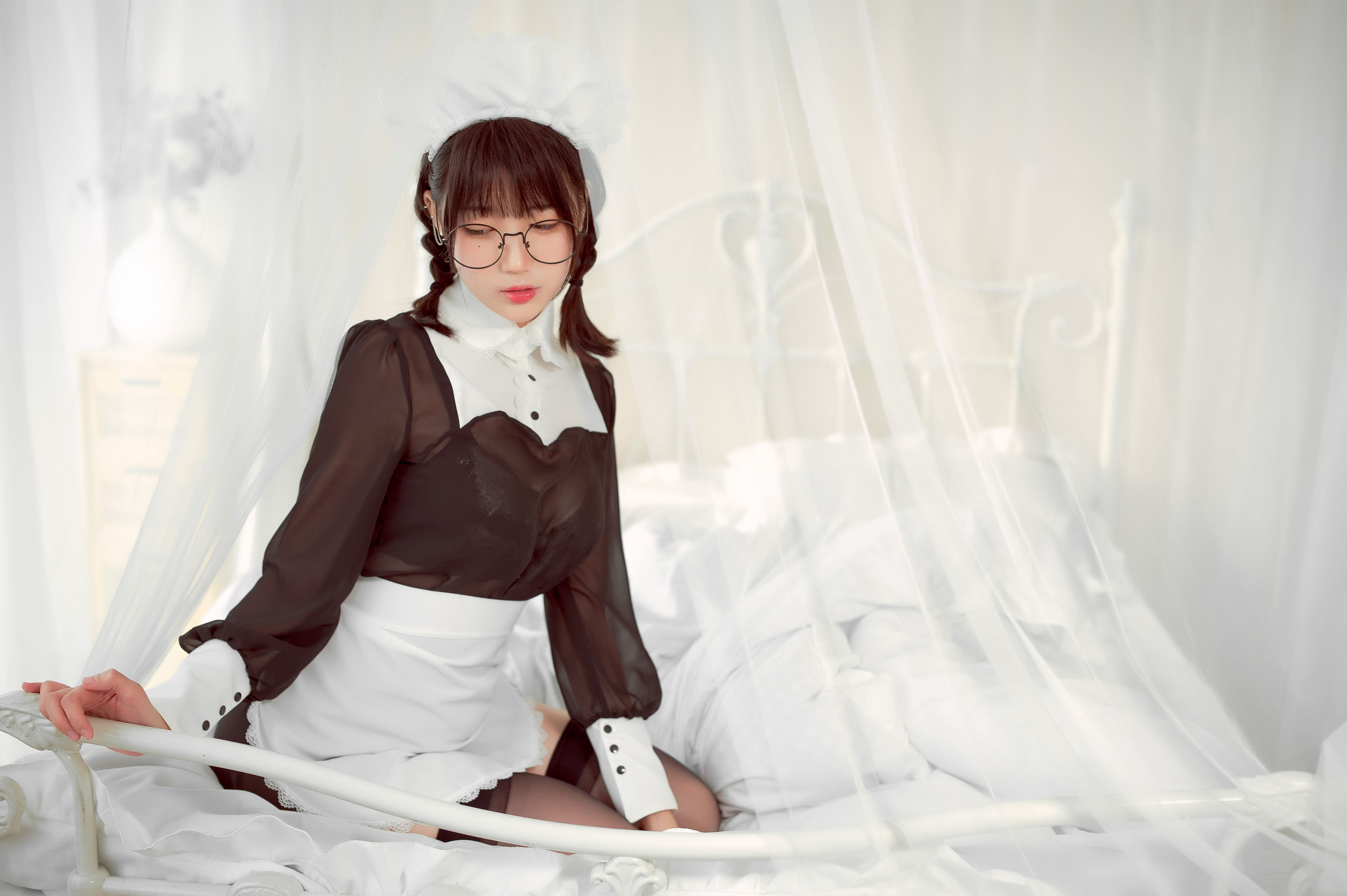 周叽是可爱兔兔 – 眼镜女仆 Cosplay-第7张