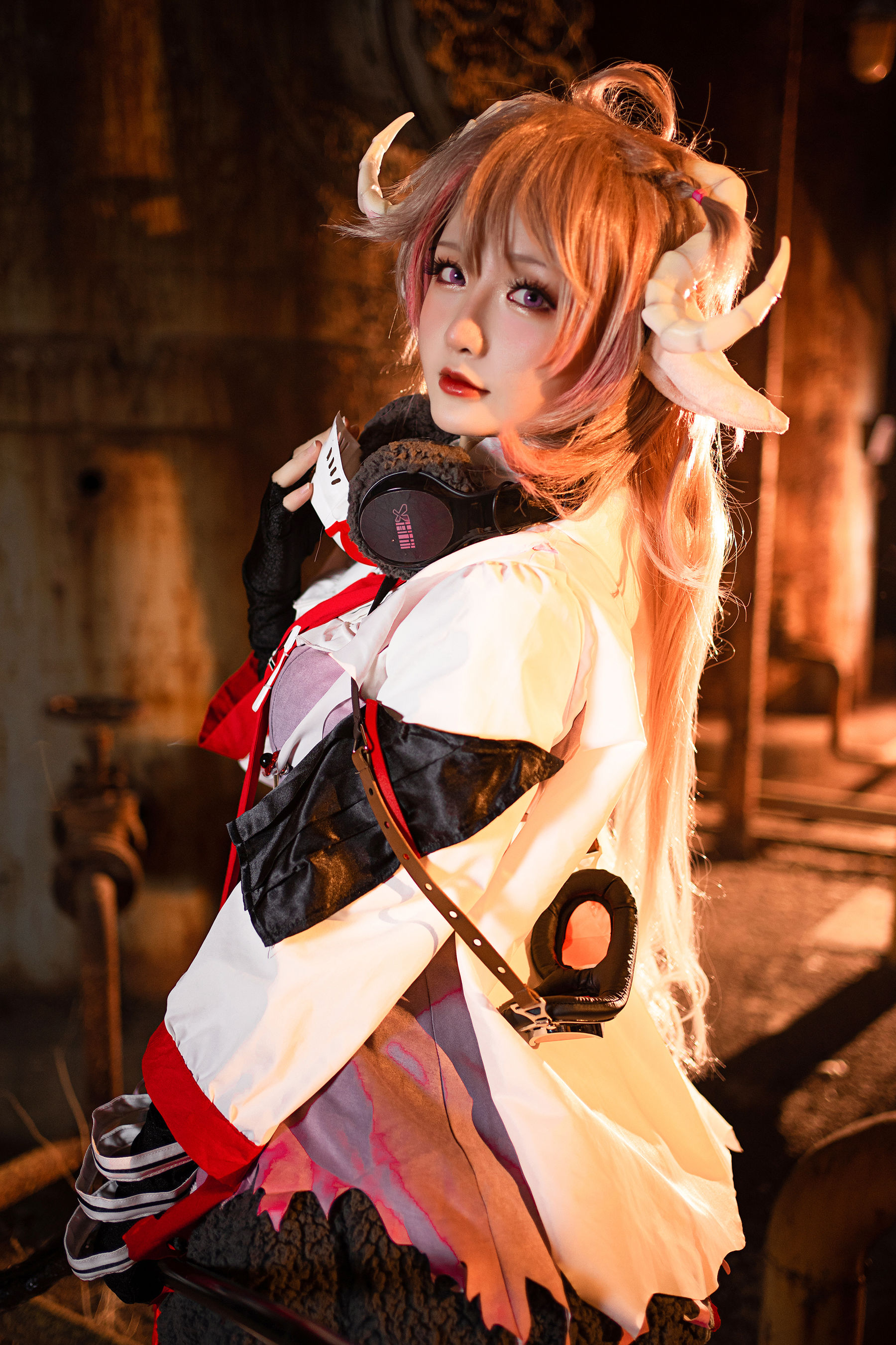 Coser小姐姐星之迟迟 – 明日方舟《艾雅法拉》 Cosplay-第2张