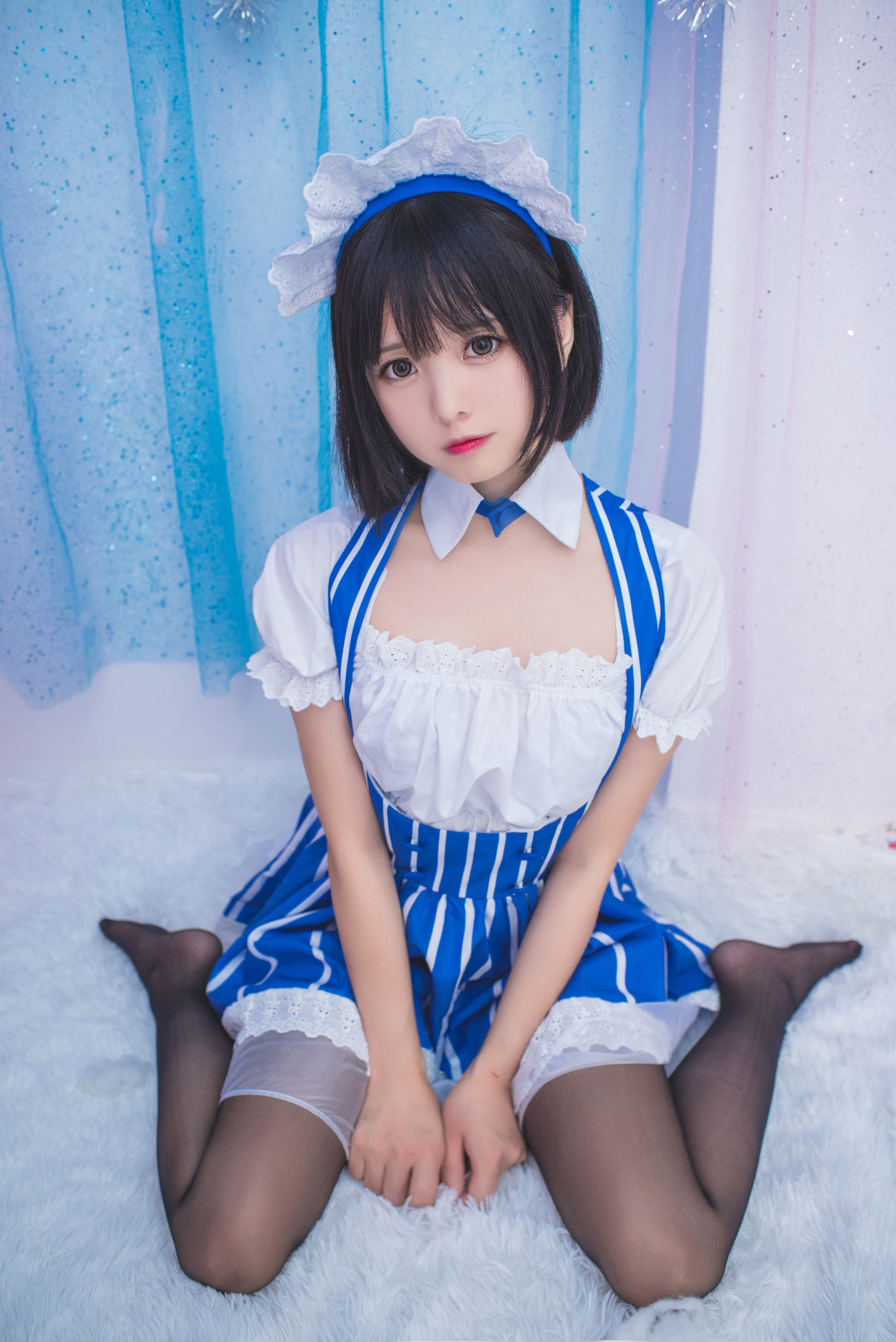 [萝莉COS] 白金Saki – 女仆 Cosplay-第1张