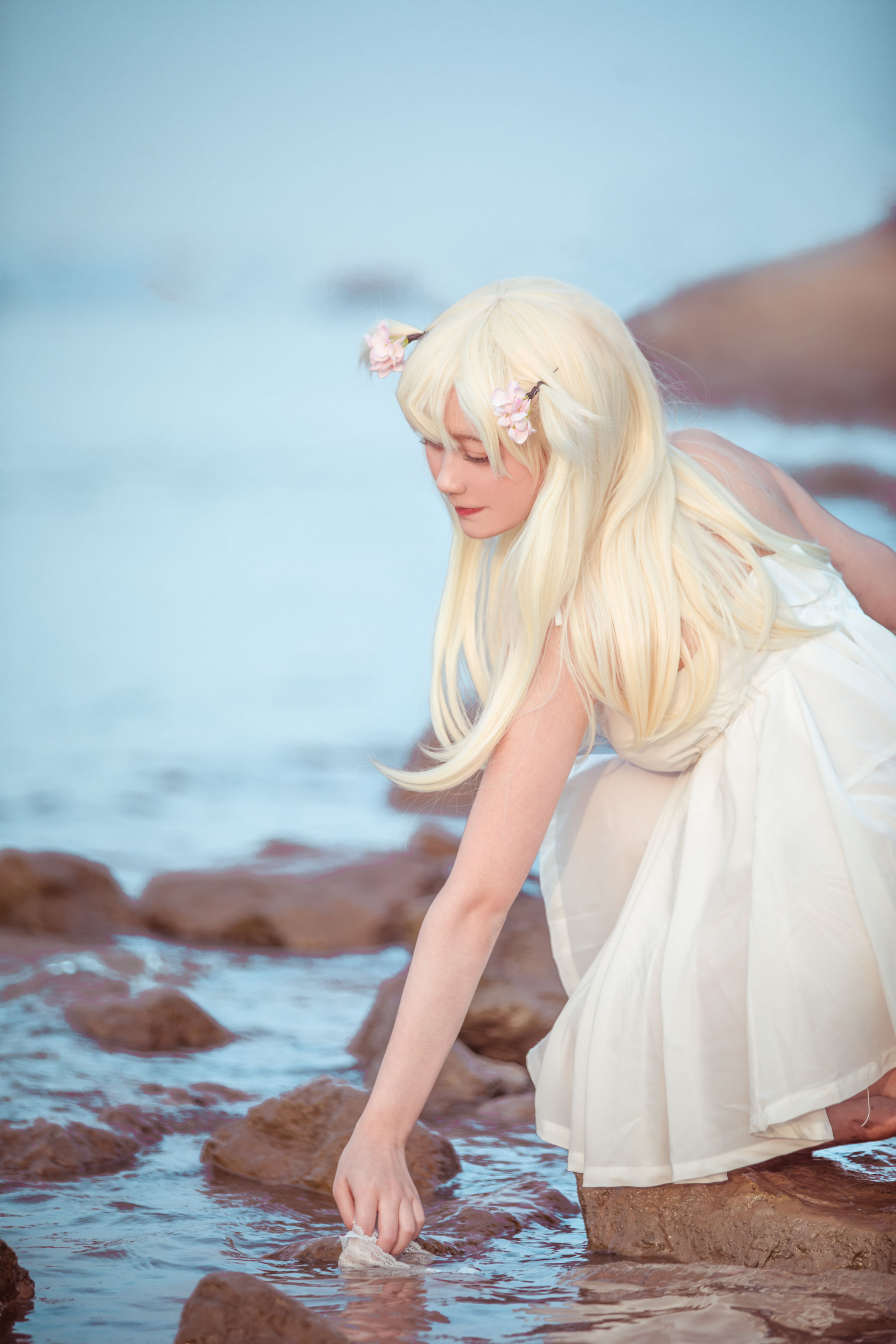 动漫博主弦音sic – 伊莉雅 白裙 Cosplay-第5张