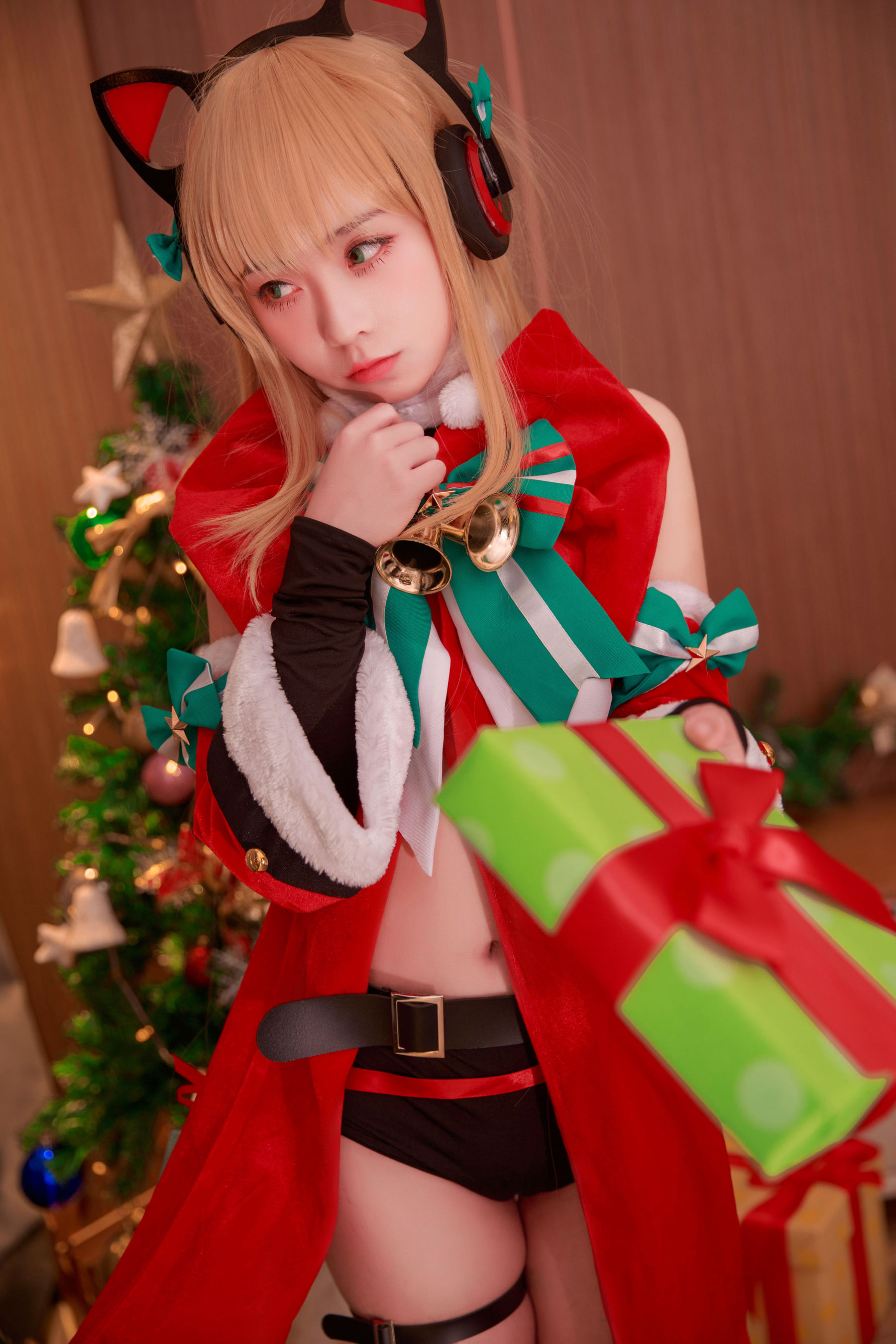 动漫博主G44不会受伤 – TMP圣诞 Cosplay-第3张