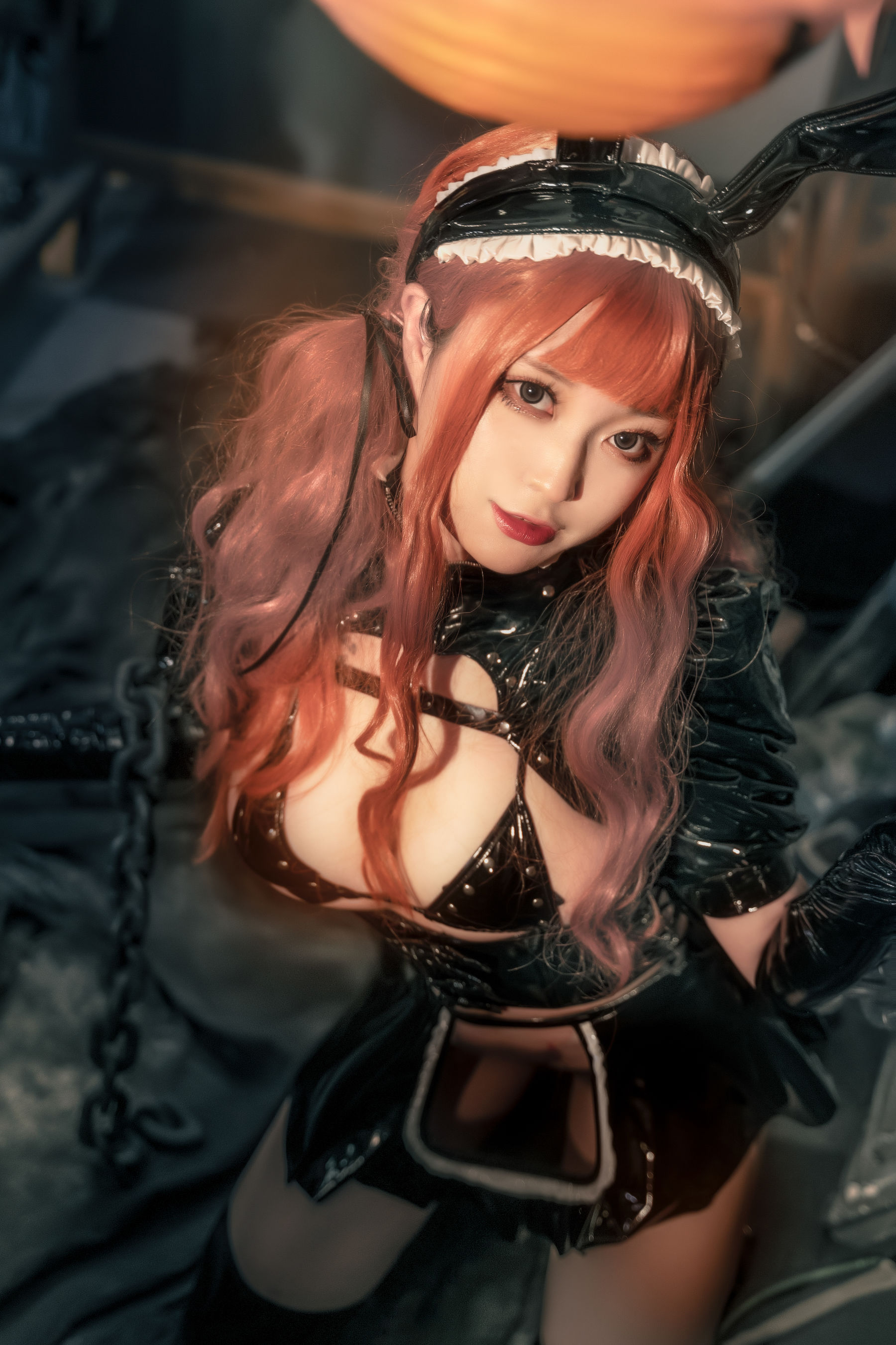 奇行家狗崽(棕桠阿狗崽) – 漆皮兔女仆 Cosplay-第5张
