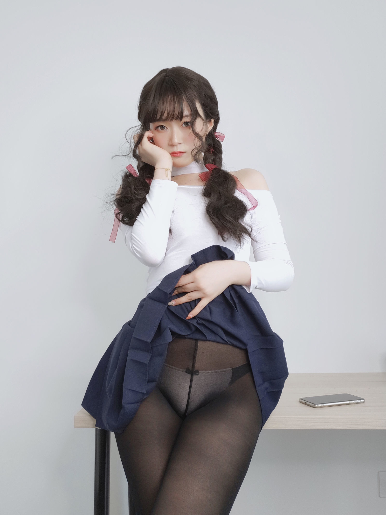 [萝莉COS] 白银 – 邻家大姐姐的黑丝2 Cosplay-第8张