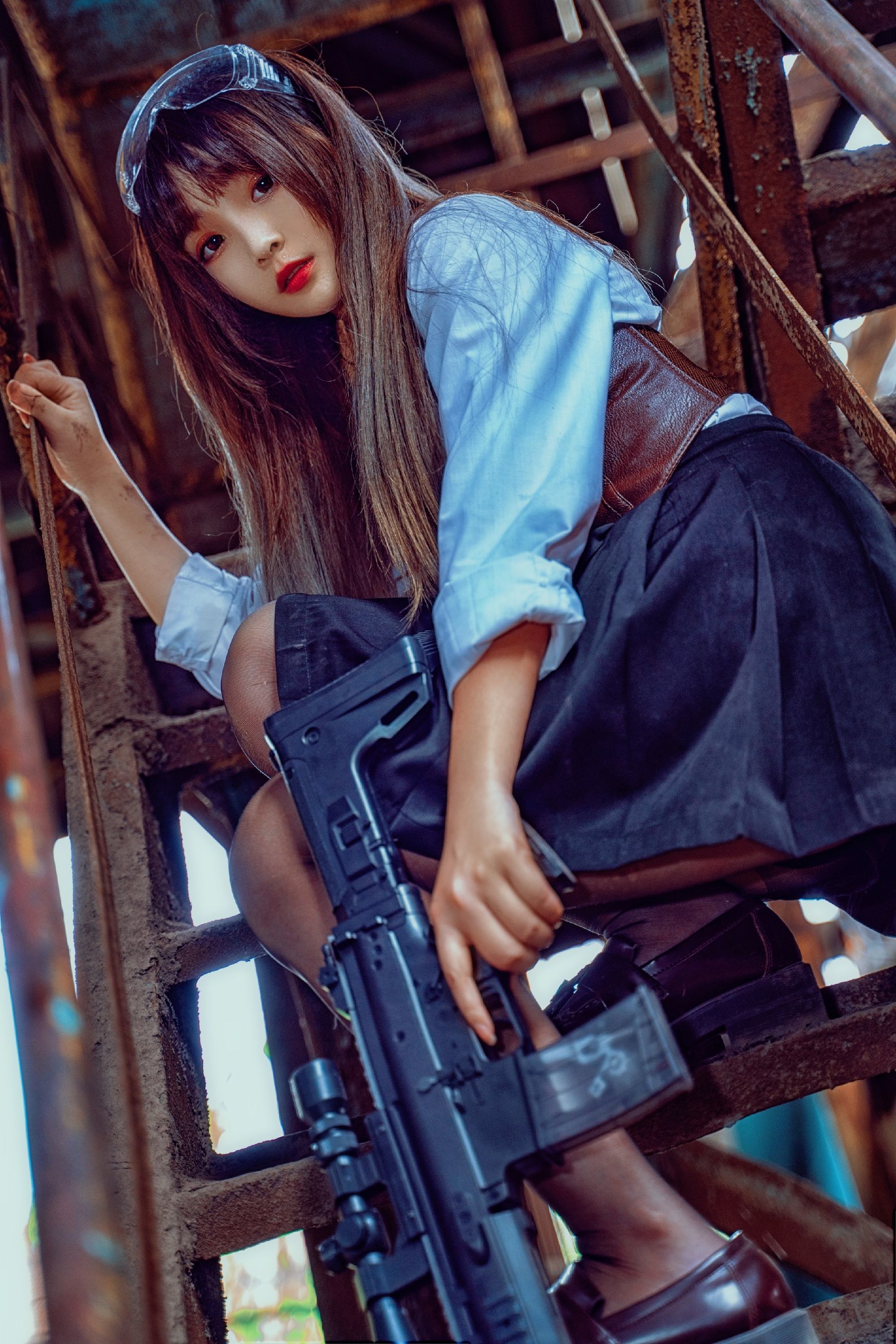 二次元美女古川kagura – 武装JK Cosplay-第1张