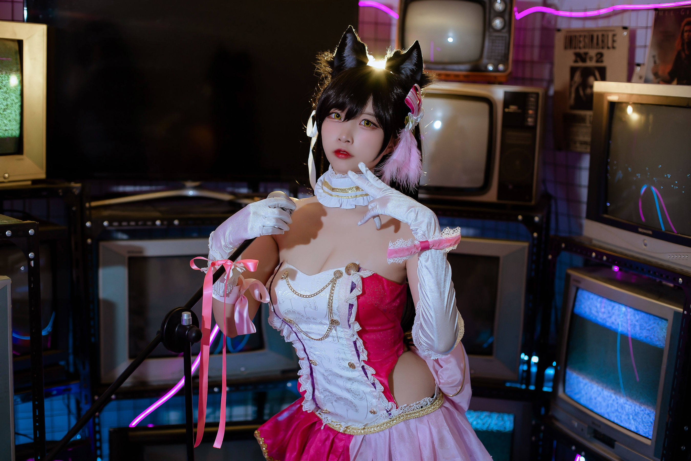 [Cosplay写真] 人气Coser二佐Nisa – 犬之眷之碧蓝爱宕 打歌服 Cosplay-第1张