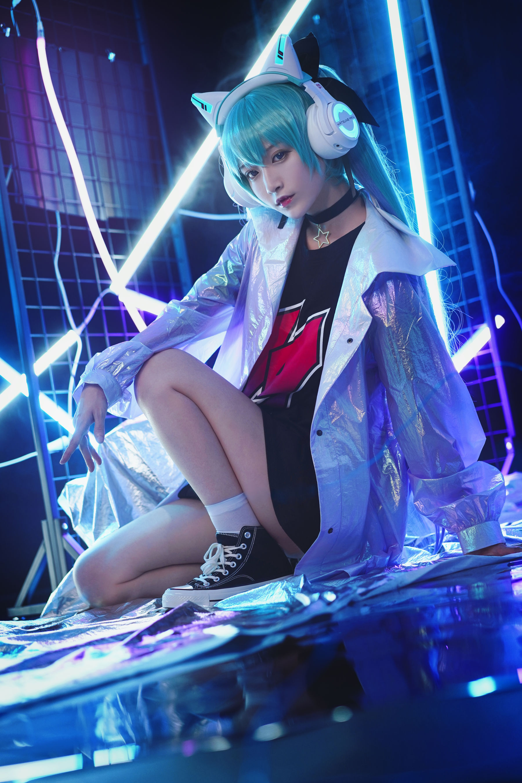 动漫博主铁板烧鬼舞w – 妖舞耳机miku Cosplay-第1张