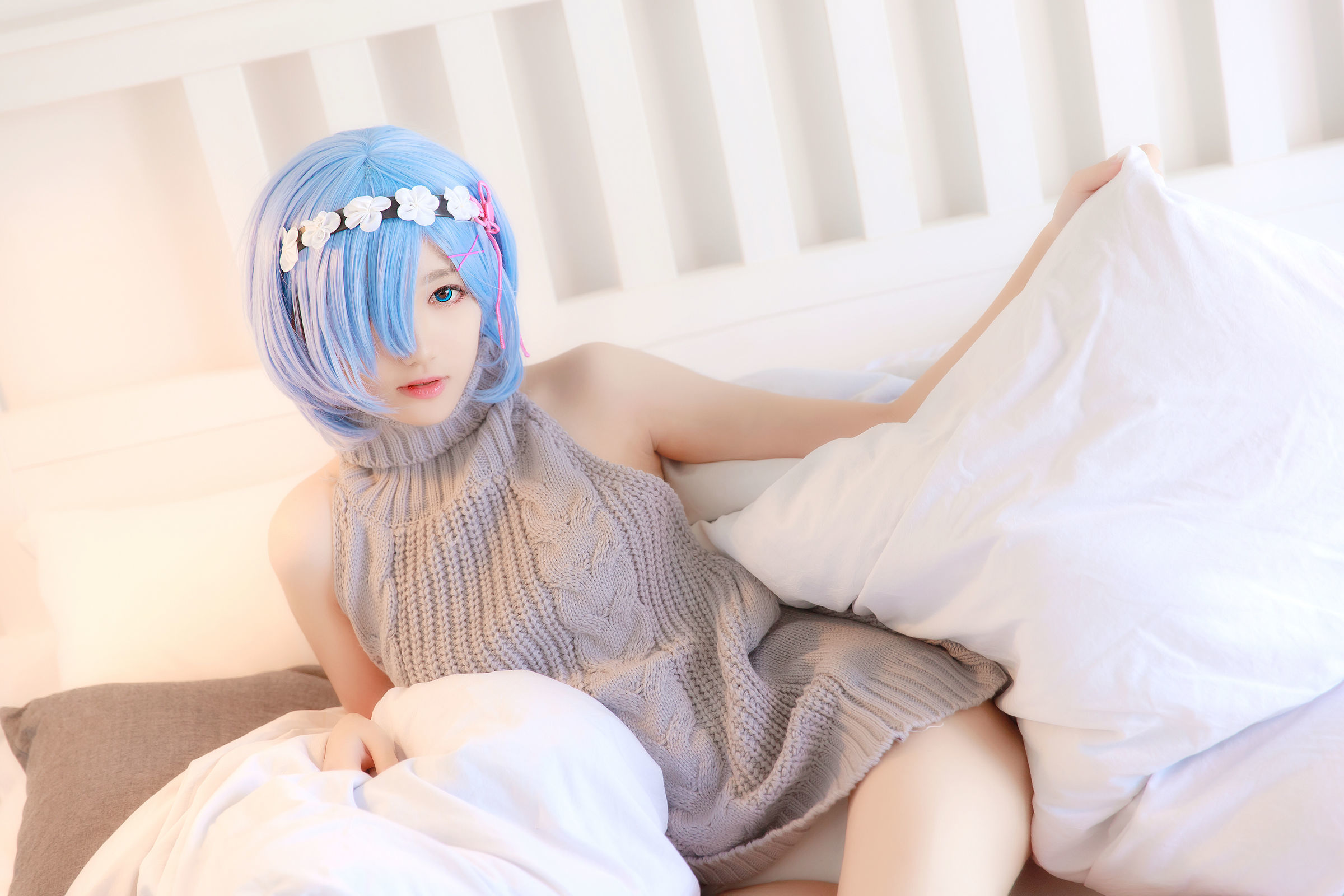 [萝莉COS] 南桃Momoko – 蕾姆露背毛衣 Cosplay-第4张