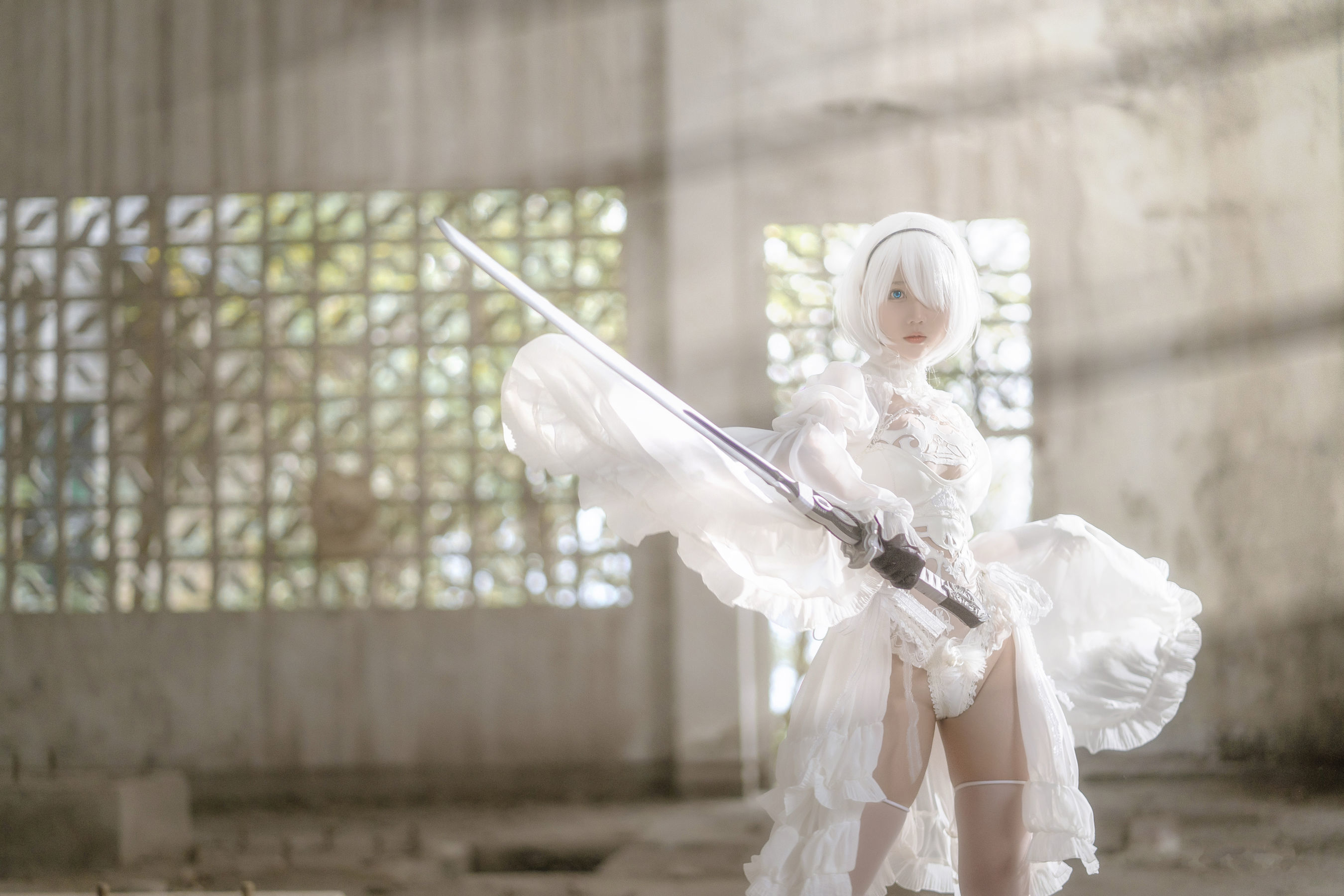 微博福利姬镜酱 2B白色婚纱 Cosplay-第3张