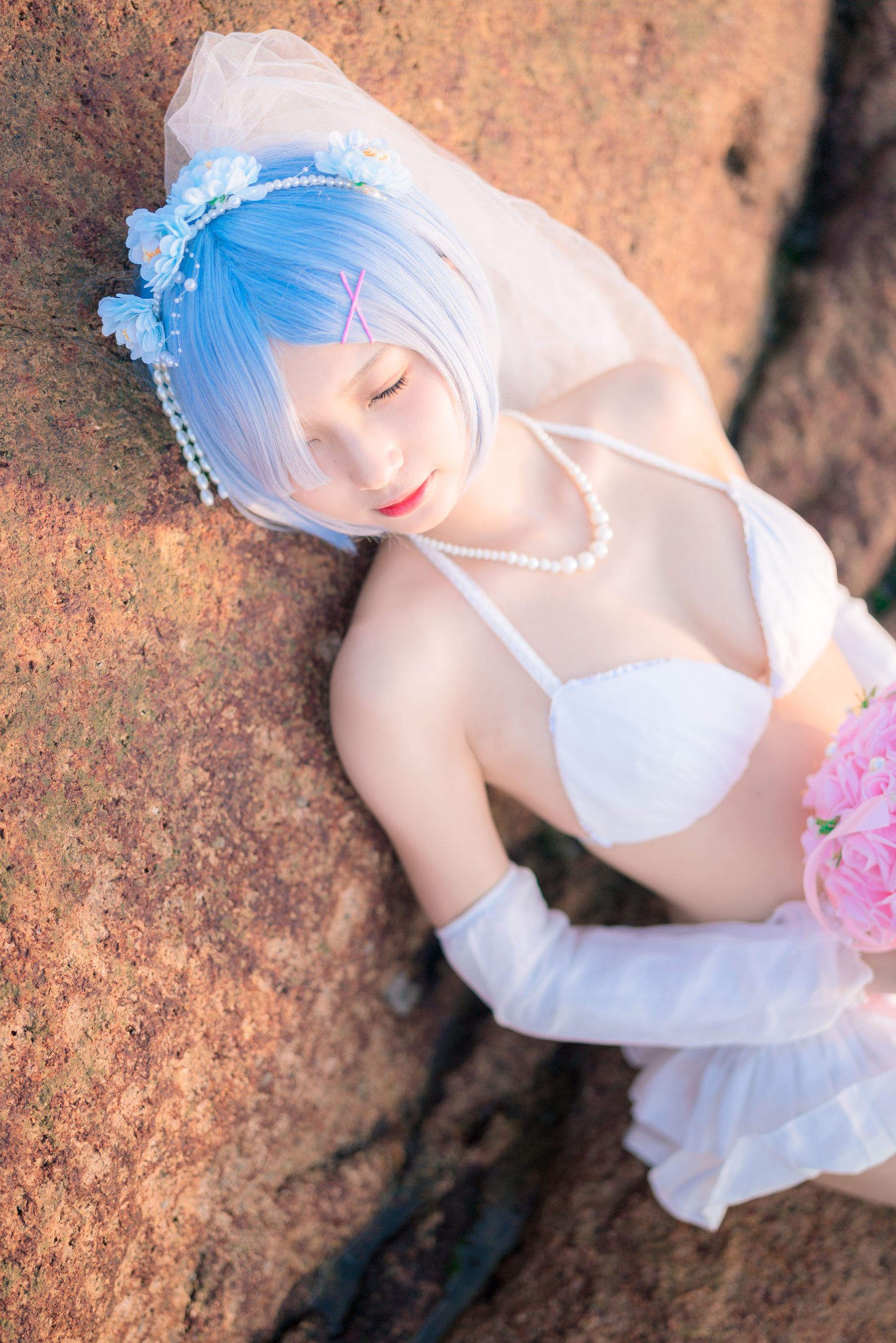 橙子喵 – 蕾姆海边婚纱花嫁 Cosplay-第1张
