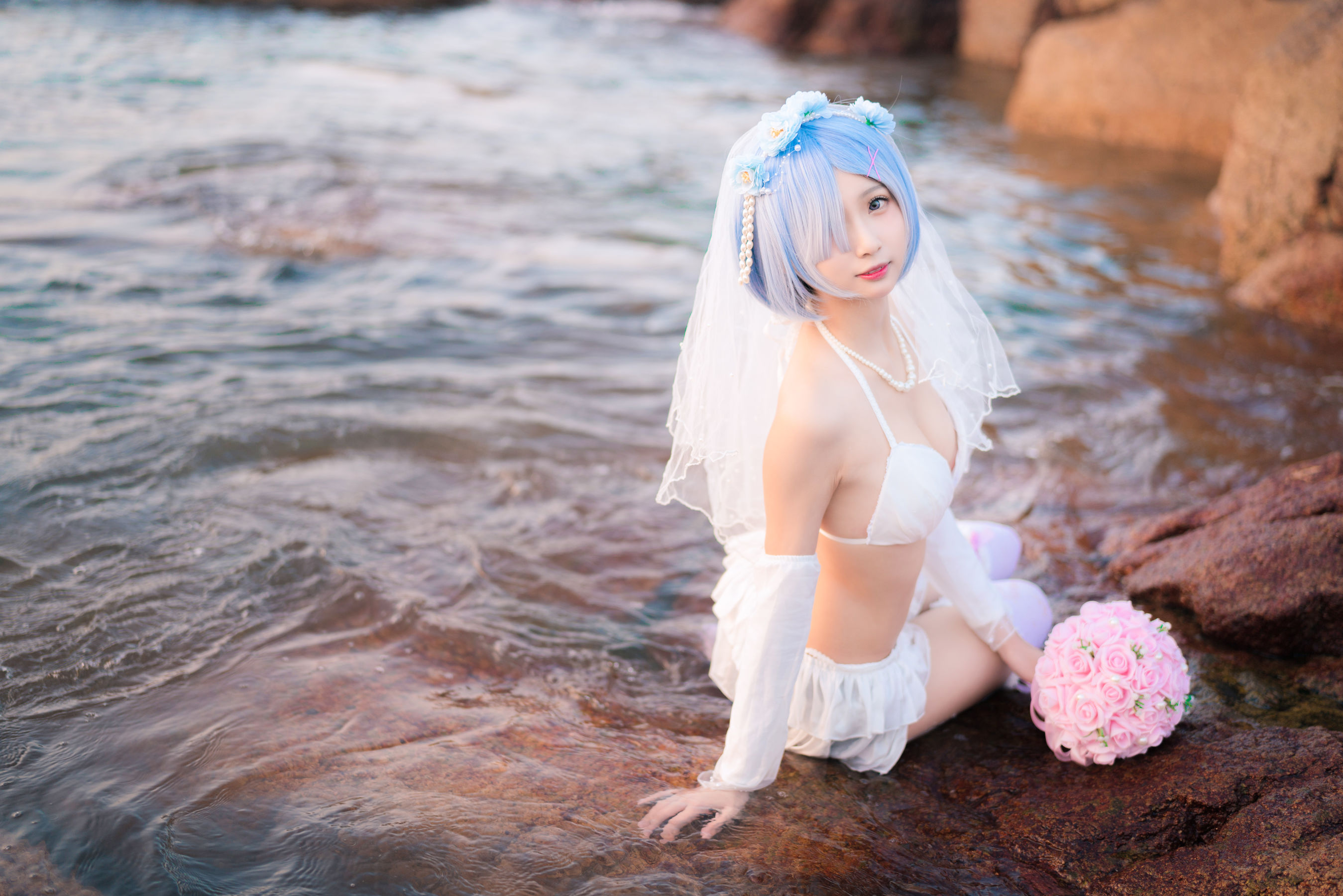 橙子喵 – 蕾姆海边婚纱花嫁 Cosplay-第4张