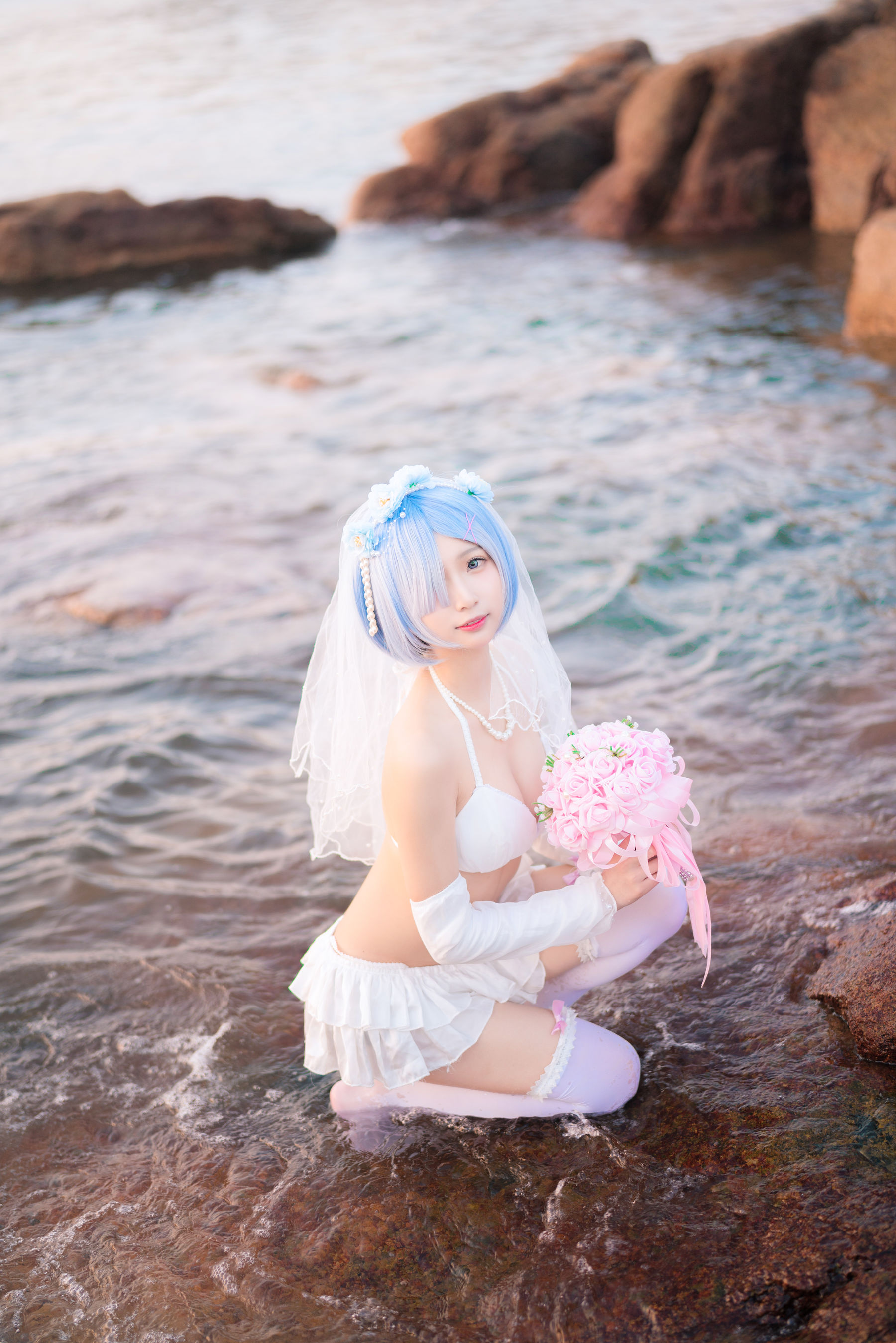 橙子喵 – 蕾姆海边婚纱花嫁 Cosplay-第5张