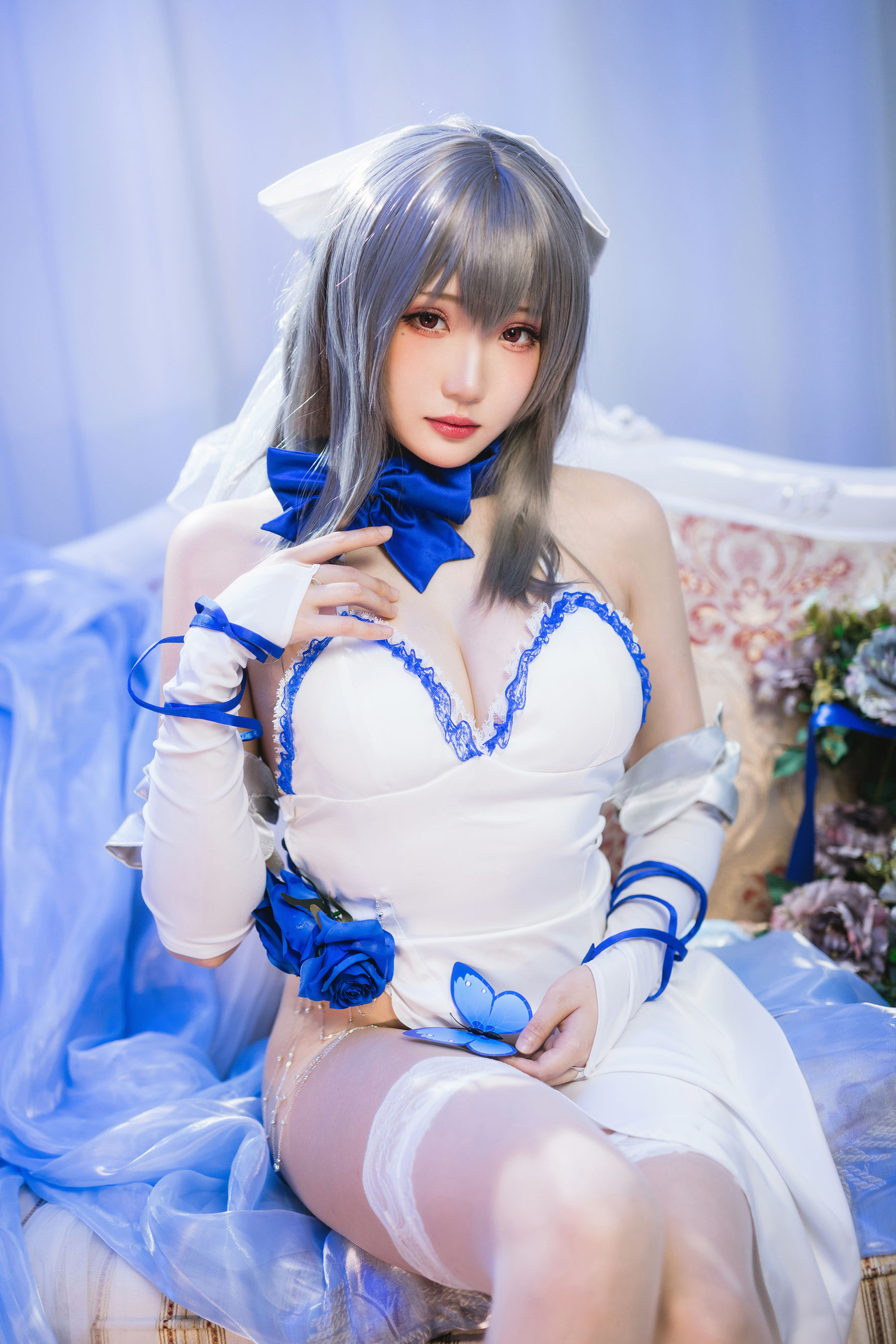 Coser瓜希酱福利 – 路易九世礼服 Cosplay-第1张