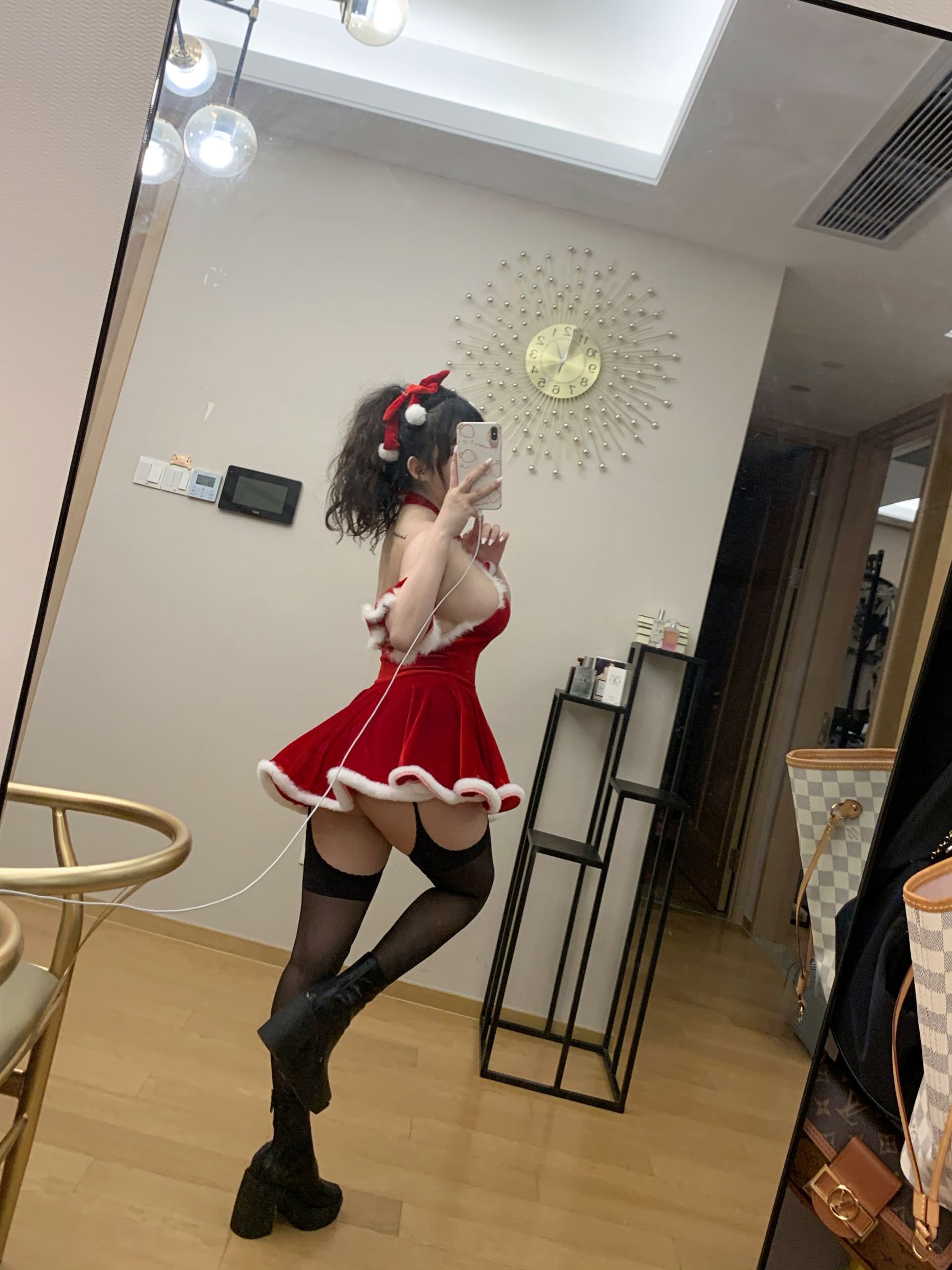 蜜桃少女是依酱呀 – 2020圣诞特辑 Cosplay-第6张