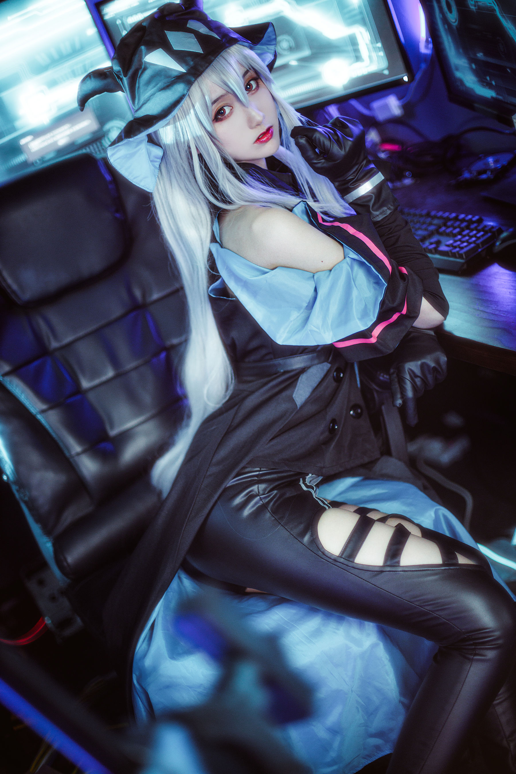 萌系小姐姐木绵绵OwO – 斯卡蒂 Cosplay-第3张