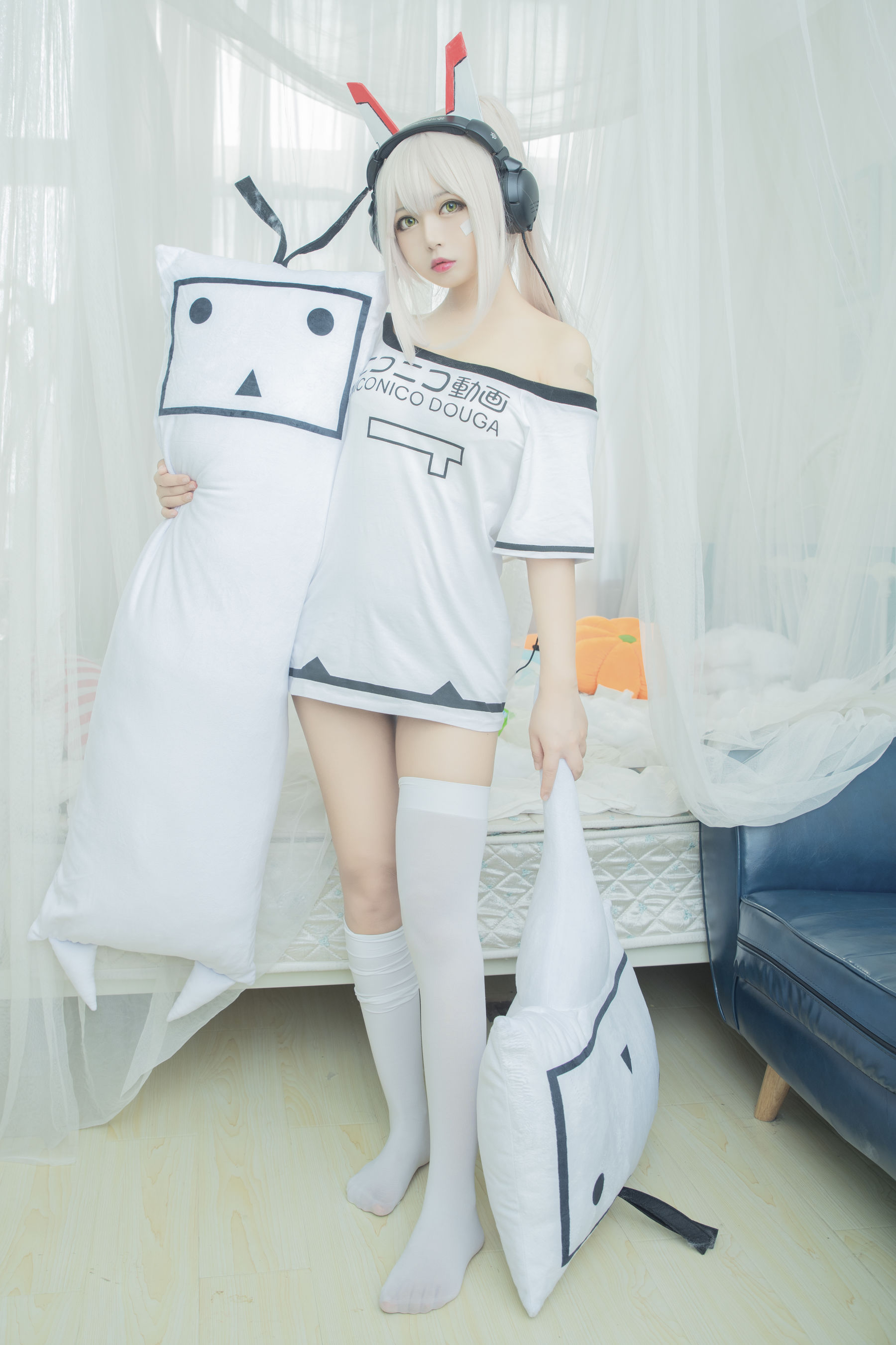 大眼萌妹黑猫猫OvO – 肥宅凌波 Cosplay-第1张