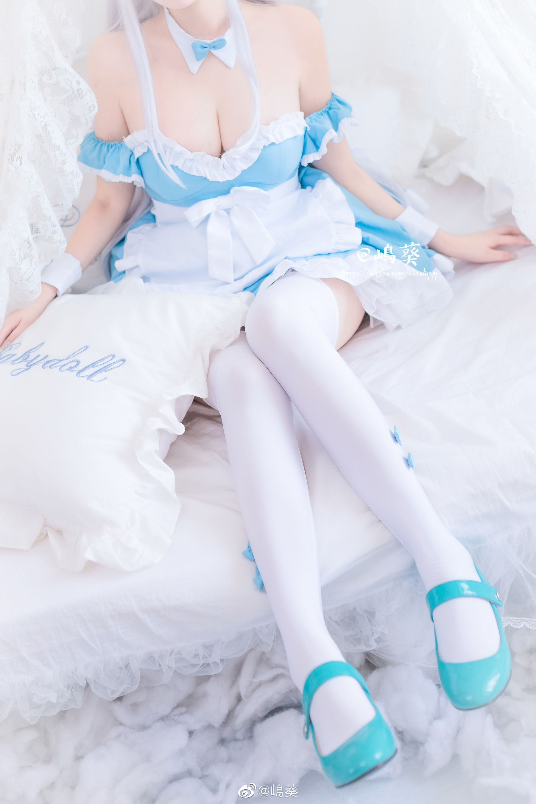 微博美女嶋葵 小天鹅女仆 Cosplay-第1张