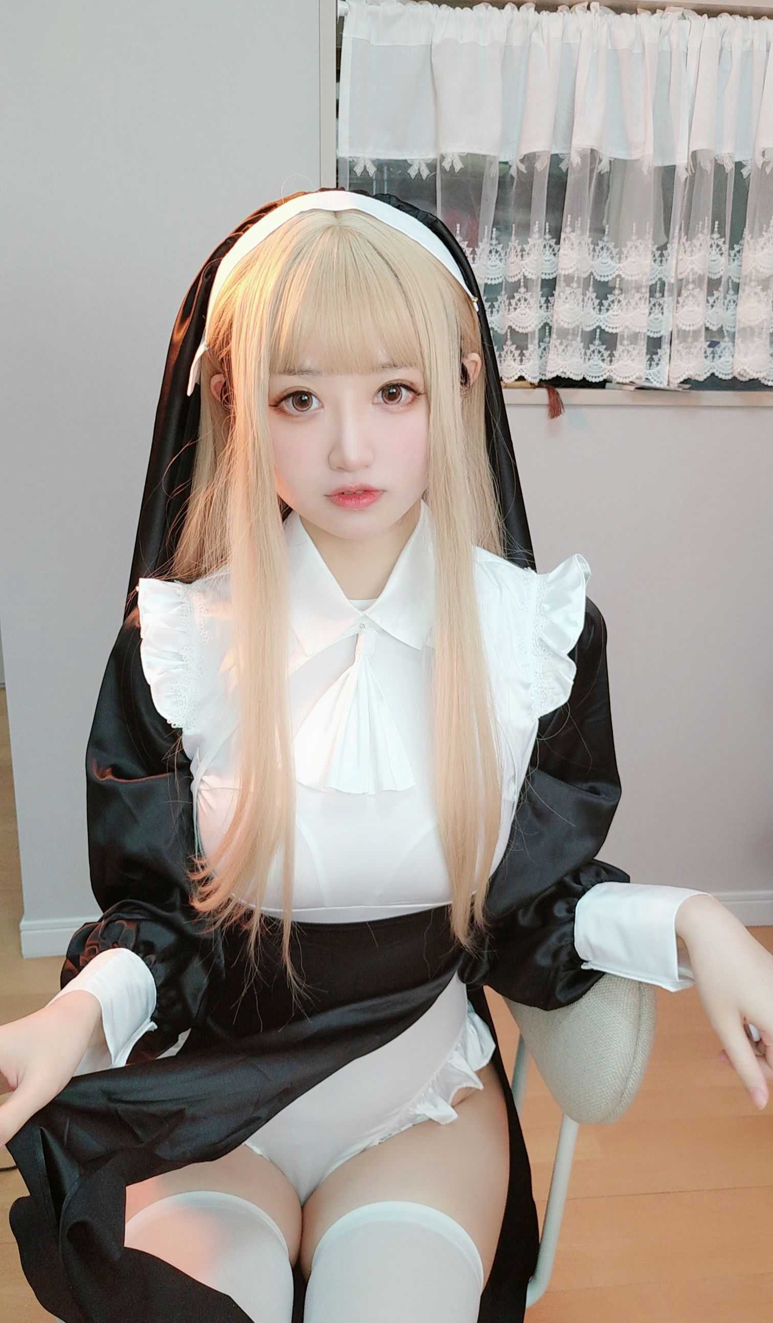 千阳(ちよ) – 修女 Cosplay-第3张
