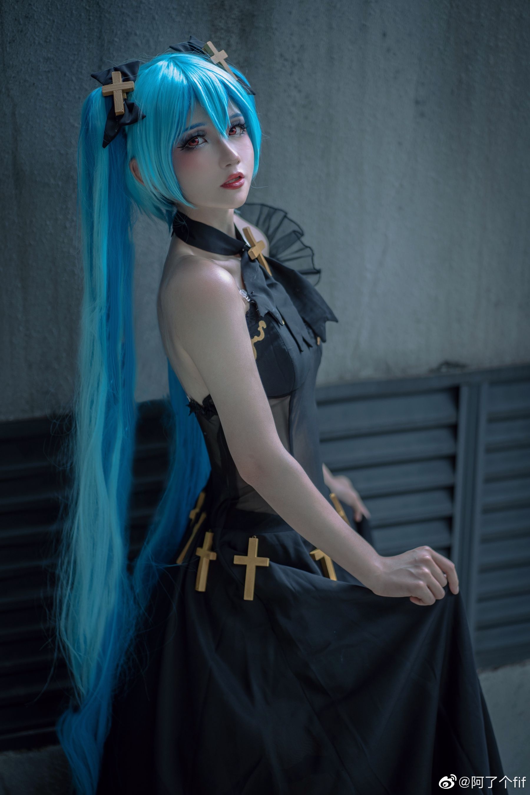动漫博主阿了个fifi – 初音 Cosplay-第1张