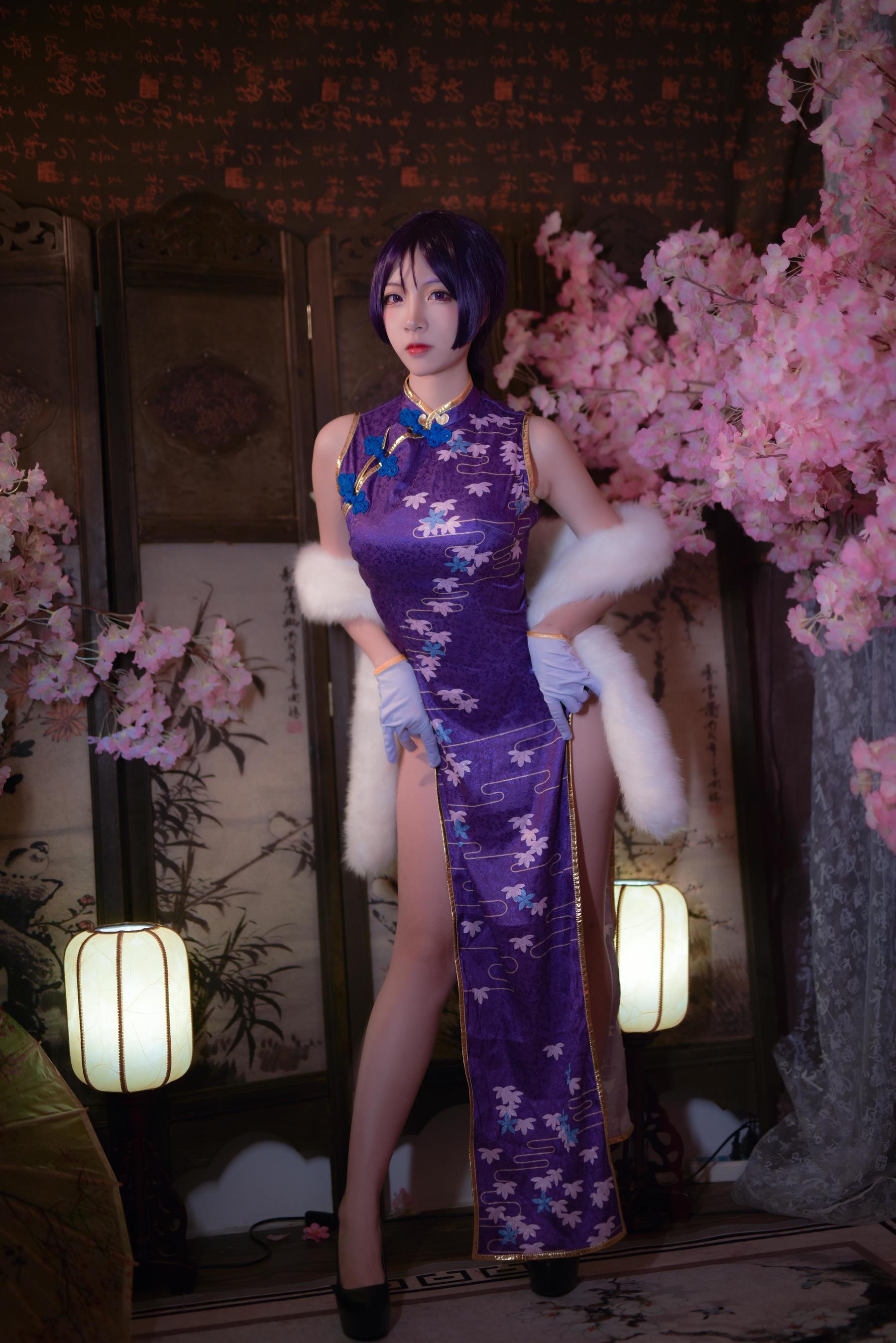 人气Coser二佐Nisa Fate奶光旗袍 Cosplay-第1张