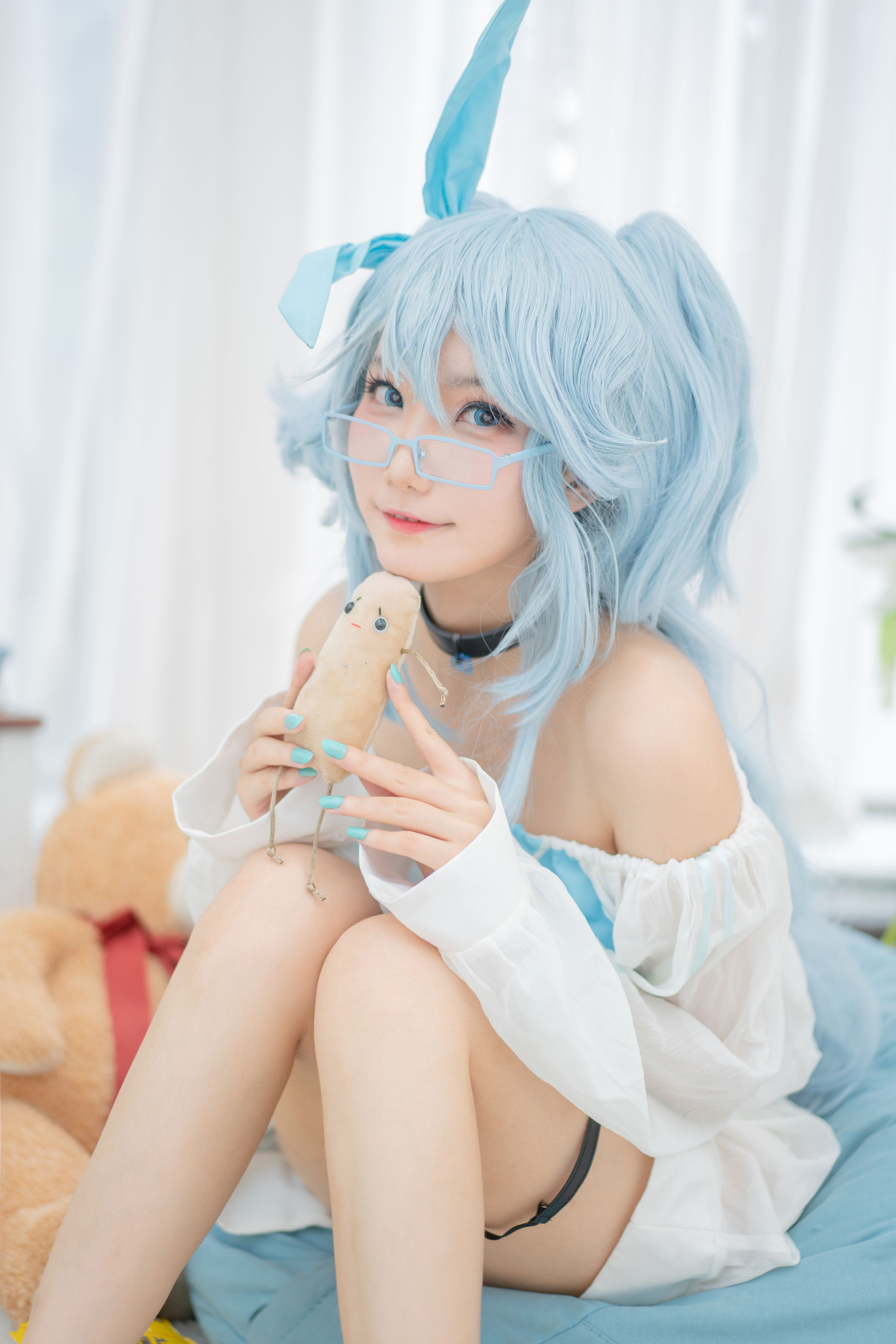 千阳(ちよ) – 初雪 Cosplay-第1张