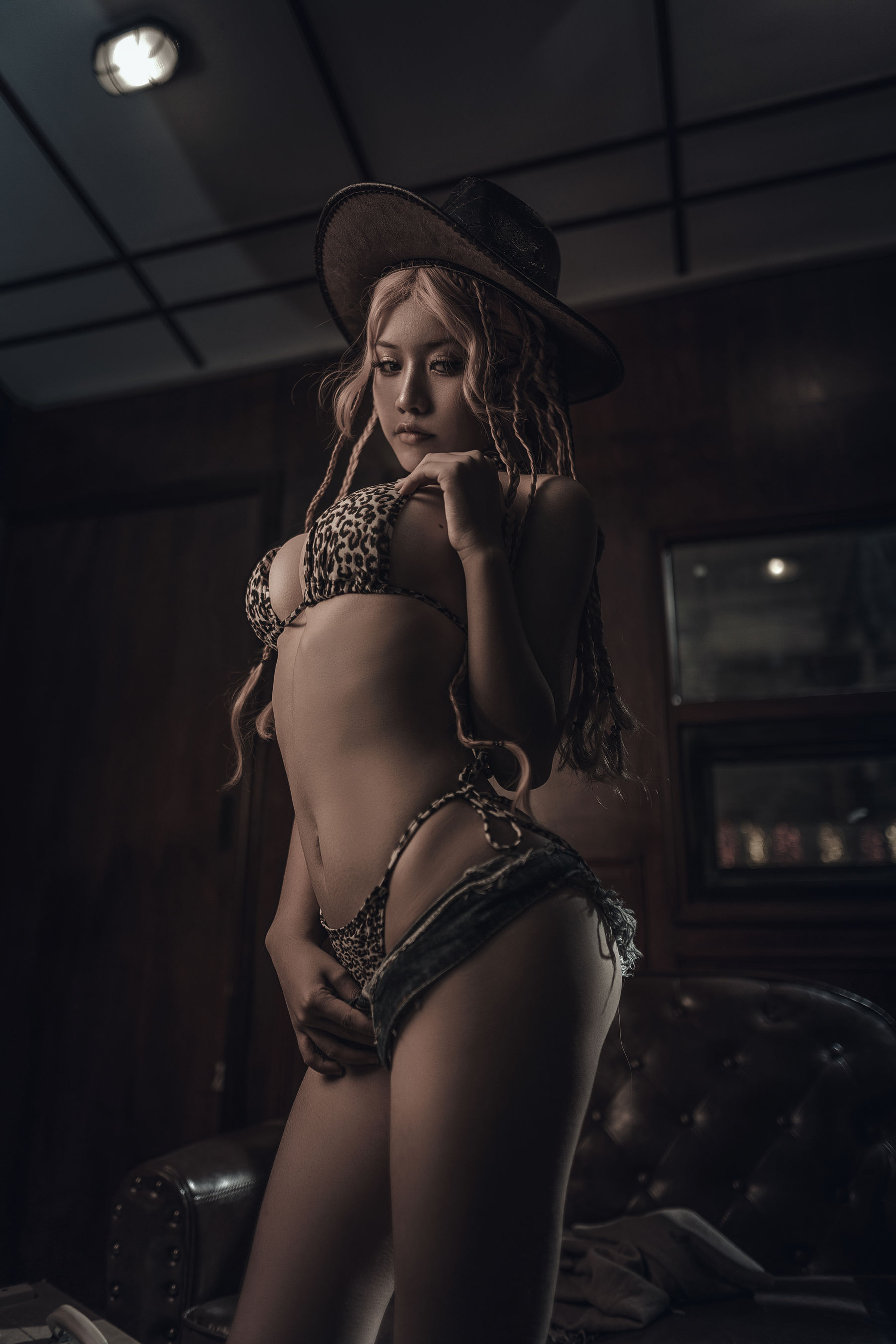 一笑芳香沁写真 – 牛仔 Cosplay-第4张