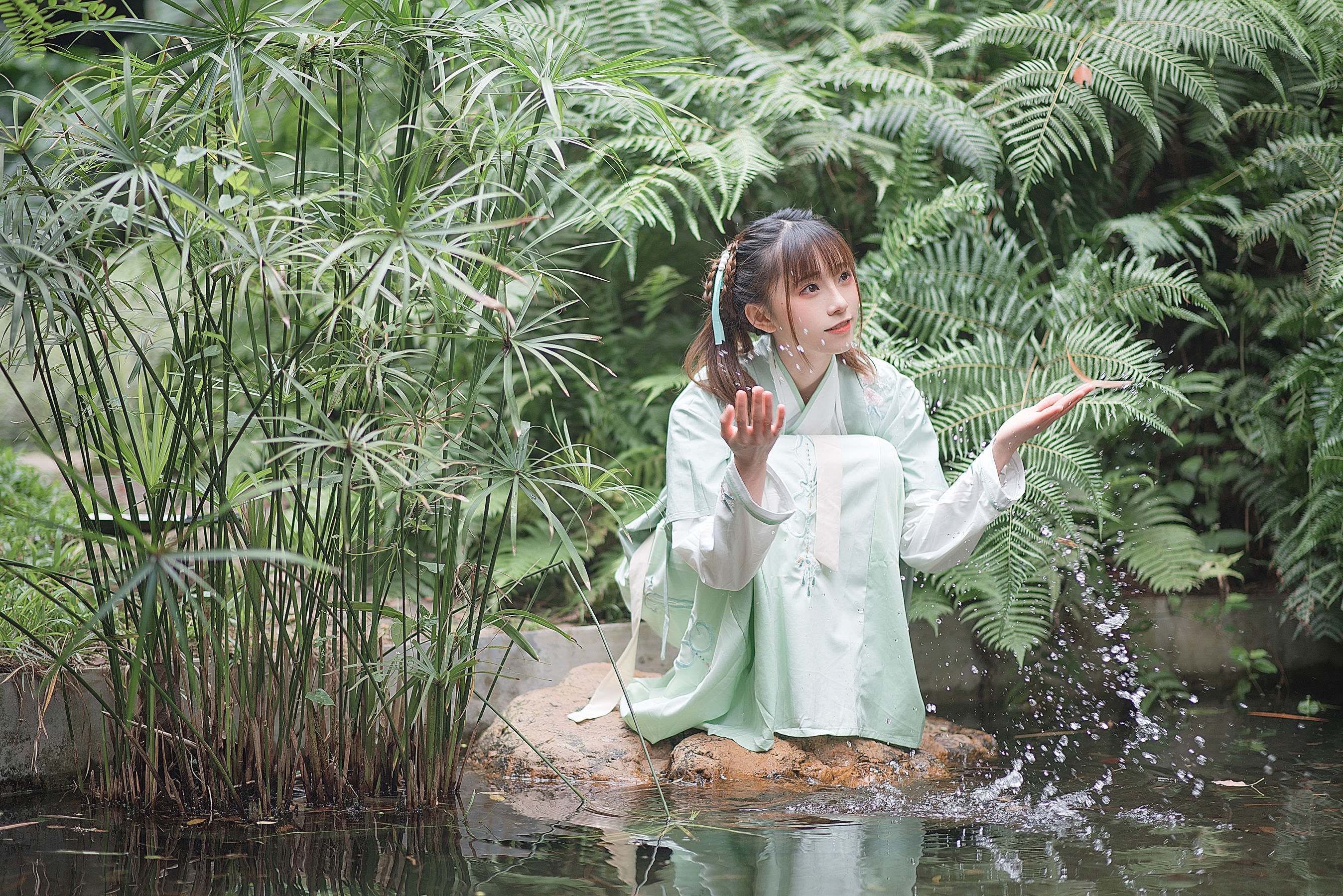 动漫博主Kitaro_绮太郎 娉娉袅袅十三余，豆蔻年华二月初 Cosplay-第4张