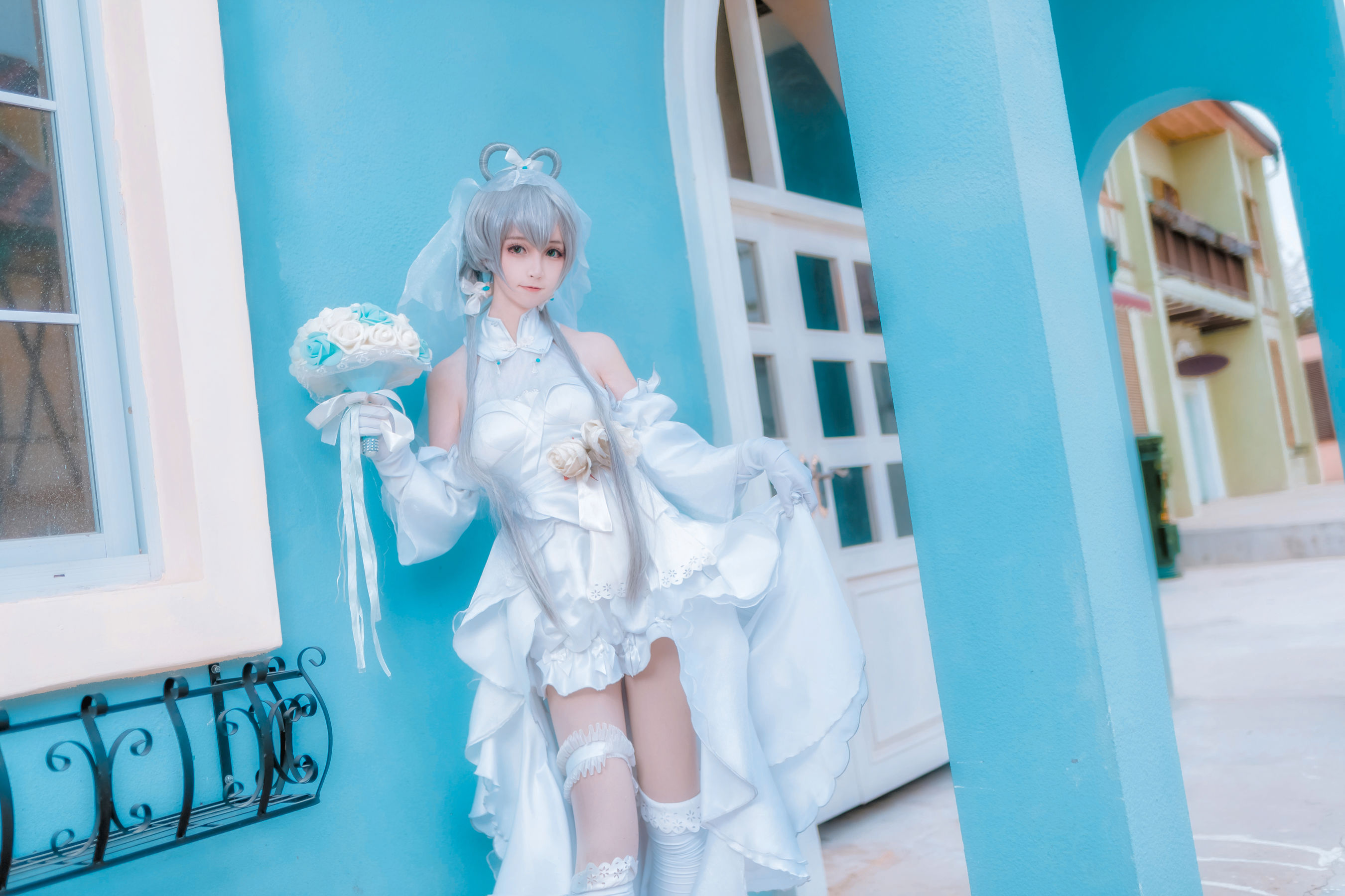 萌宠博主yui金鱼 洛天依婚纱 Cosplay-第1张