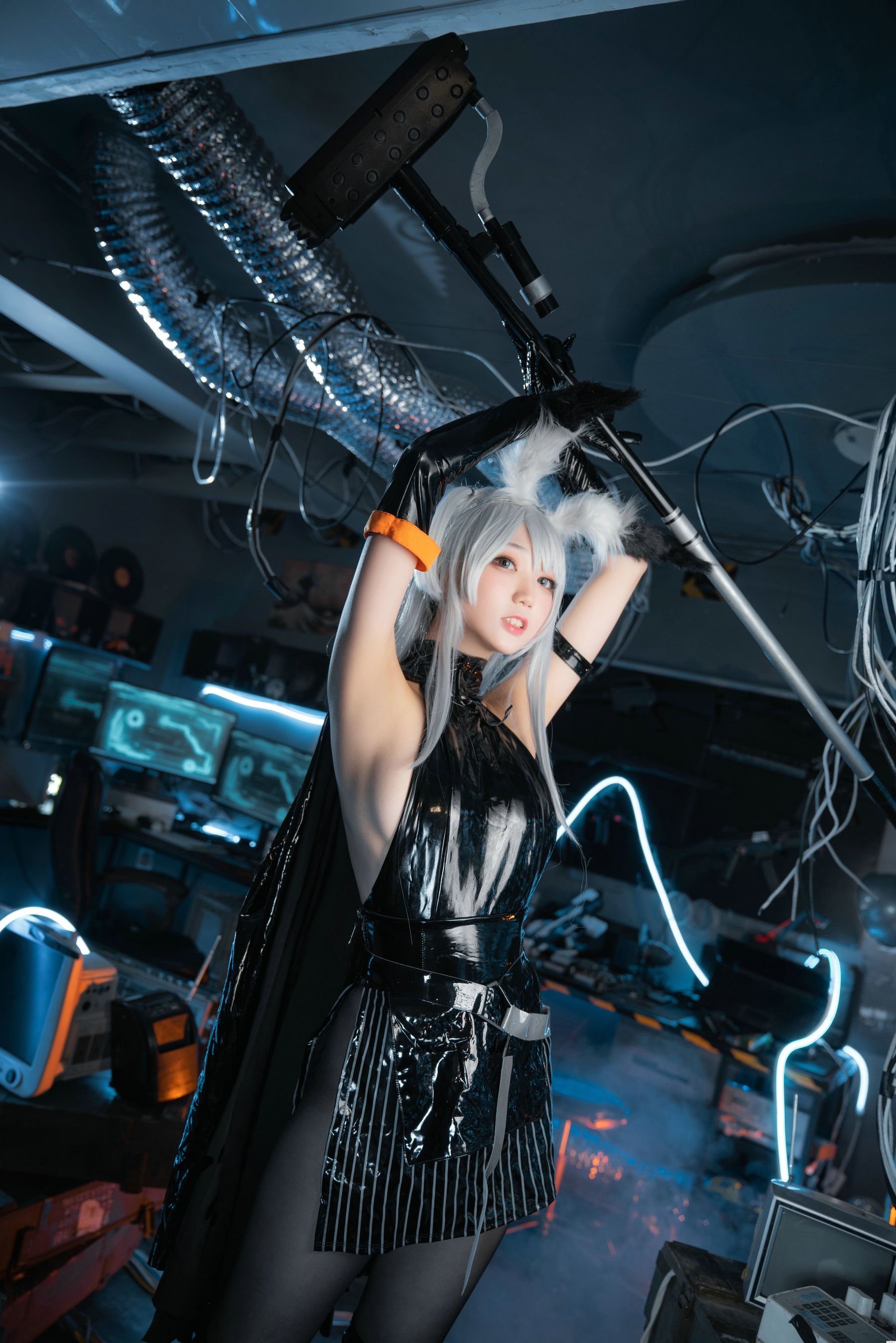 周叽是可爱兔兔 – 精二暴行 Cosplay-第4张