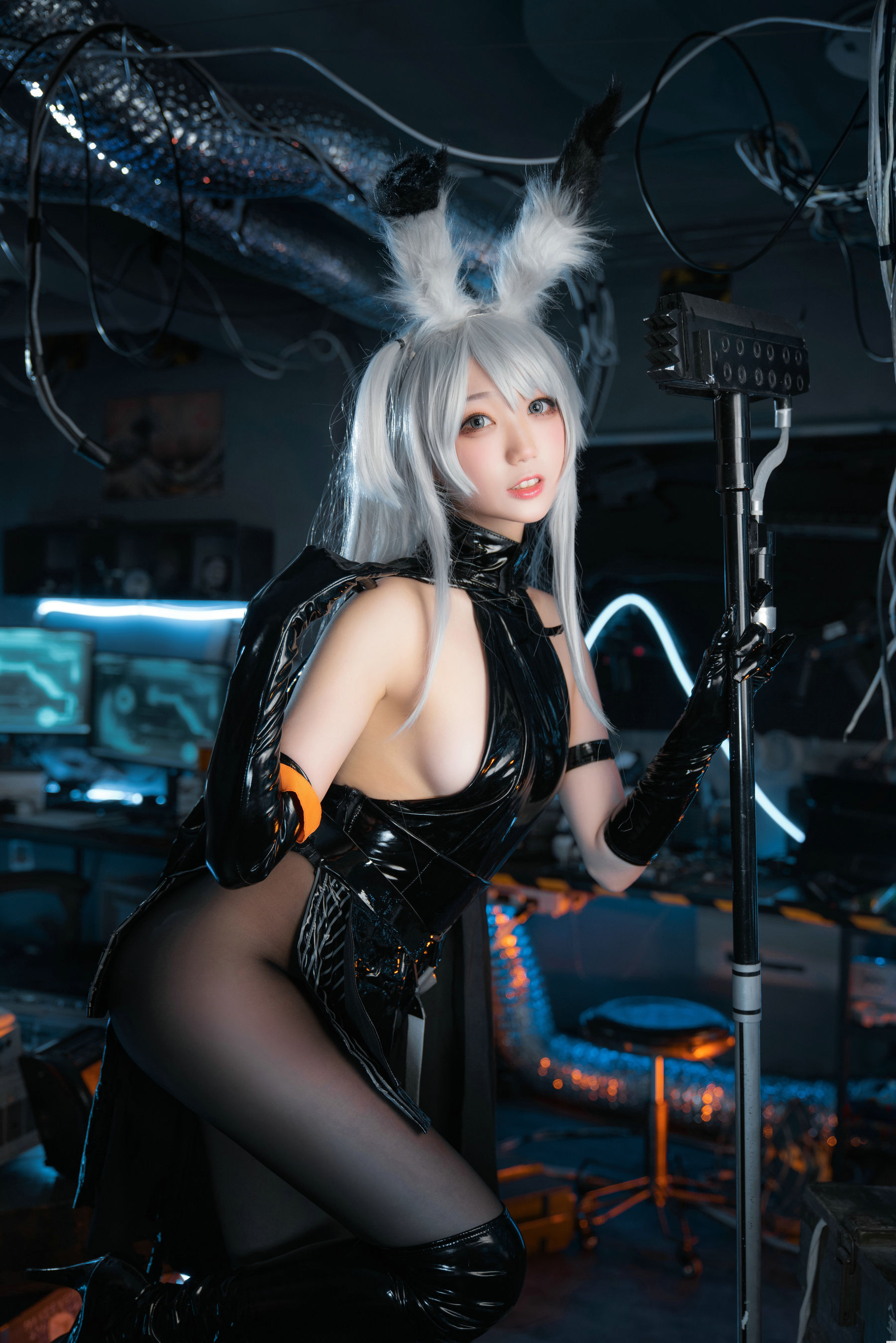 周叽是可爱兔兔 – 精二暴行 Cosplay-第5张