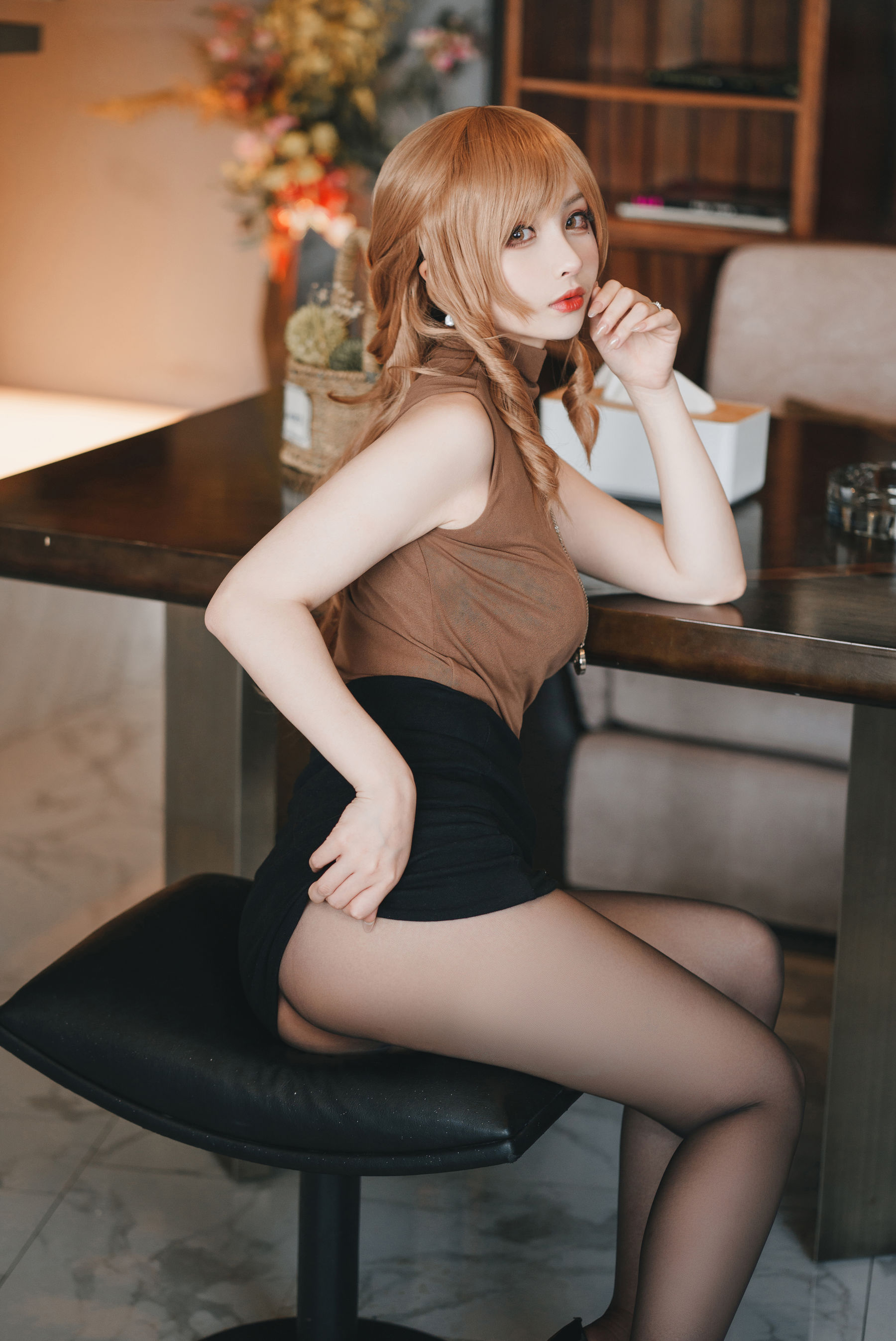 COS福利rioko凉凉子(肉扣热热子) – 人妻的一天-公司篇 Cosplay-第3张