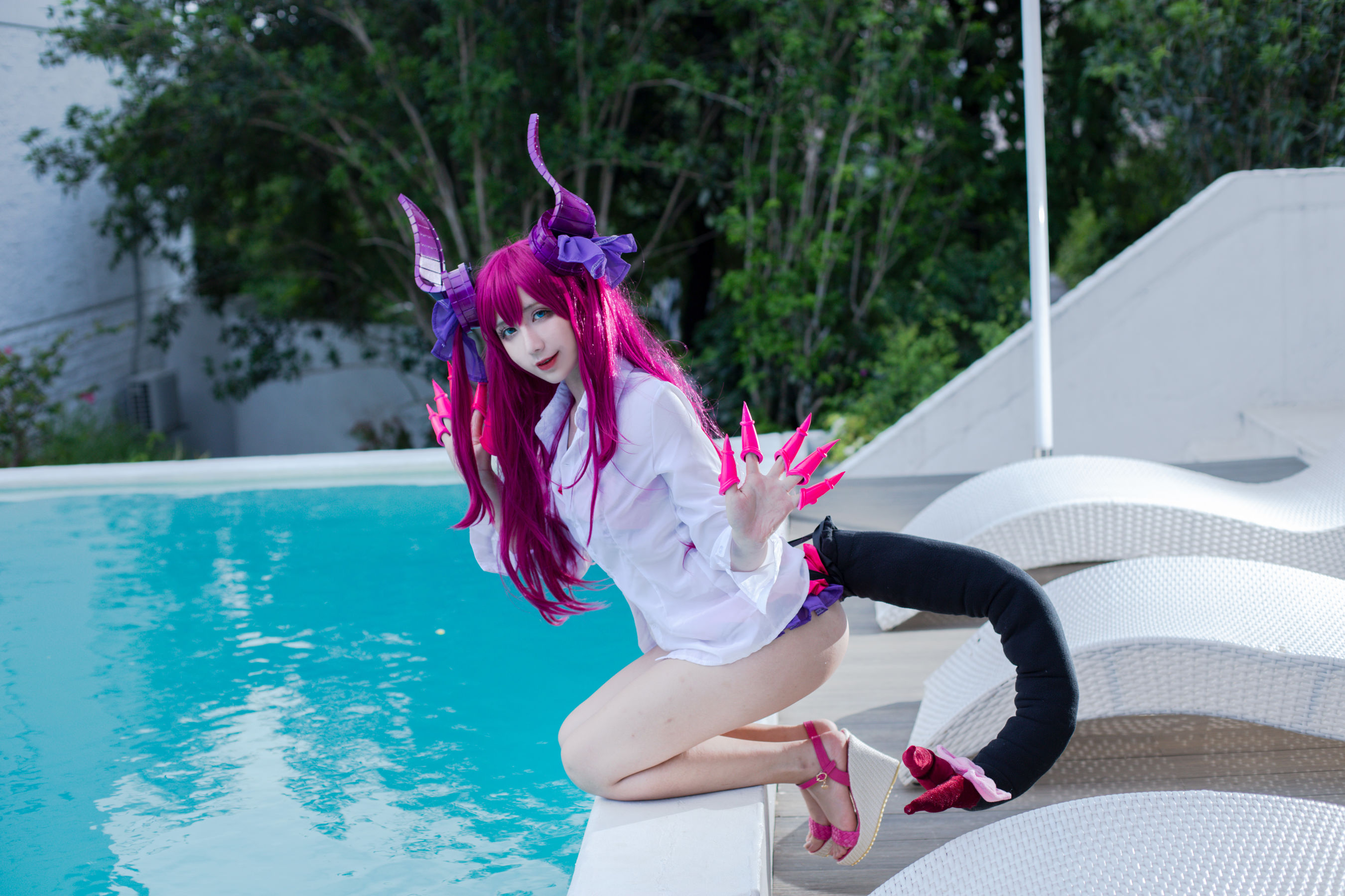 动漫博主九曲Jean – 龙娘泳装 Cosplay-第1张