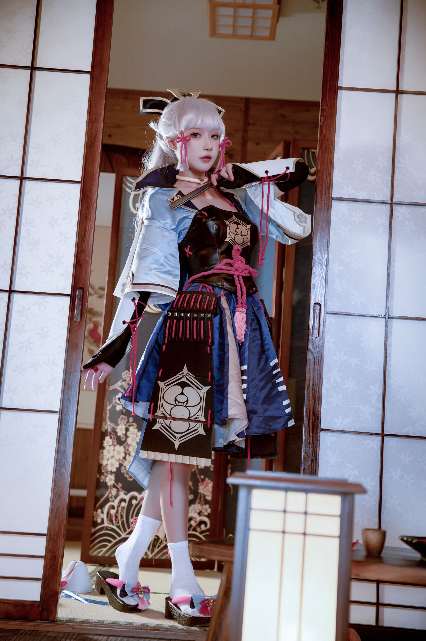 动漫博主阿包也是兔娘 – 神里凌华 Cosplay-第1张