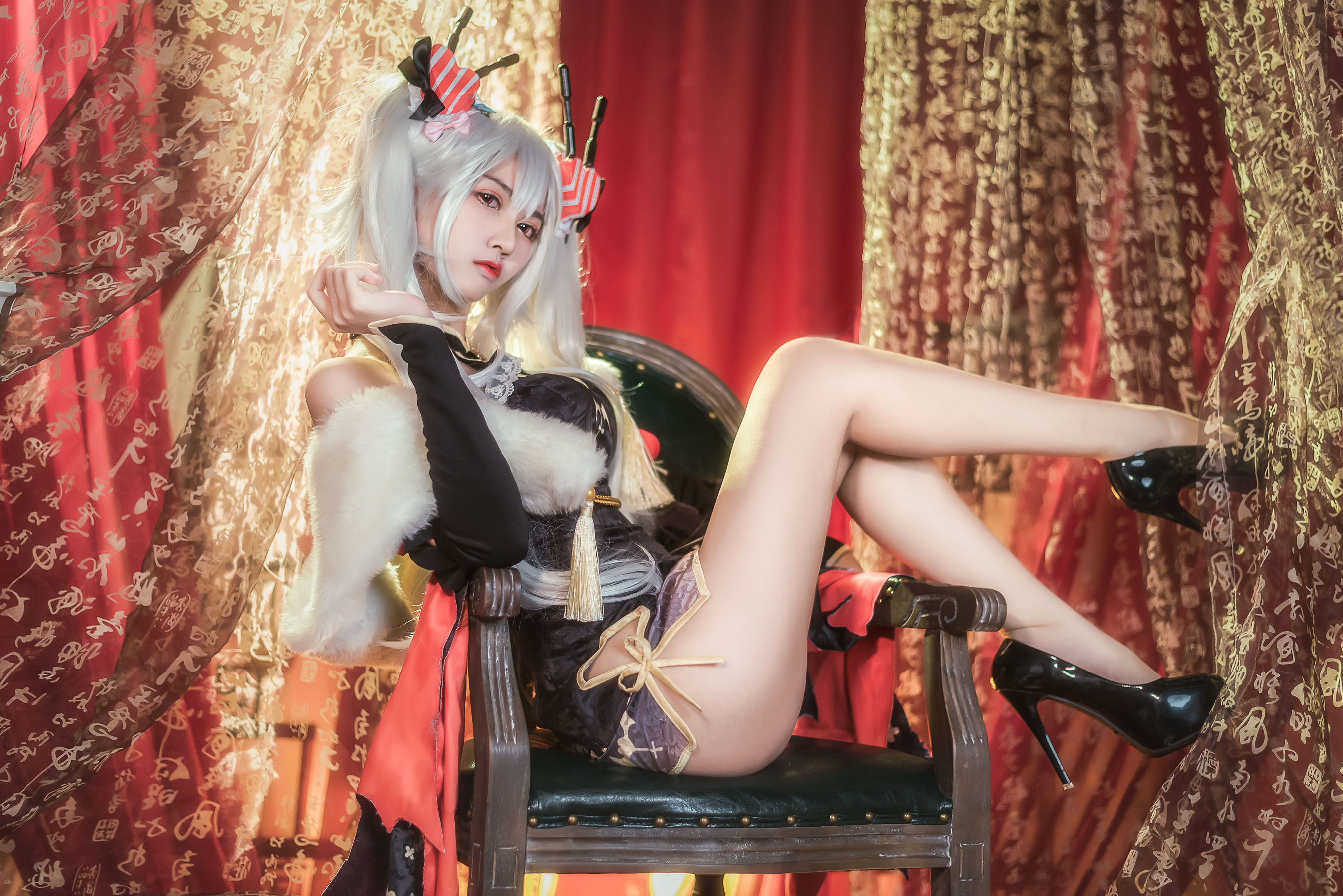 超人气Coser鳗鱼霏儿 碧蓝华裳 吸血鬼 Cosplay-第1张