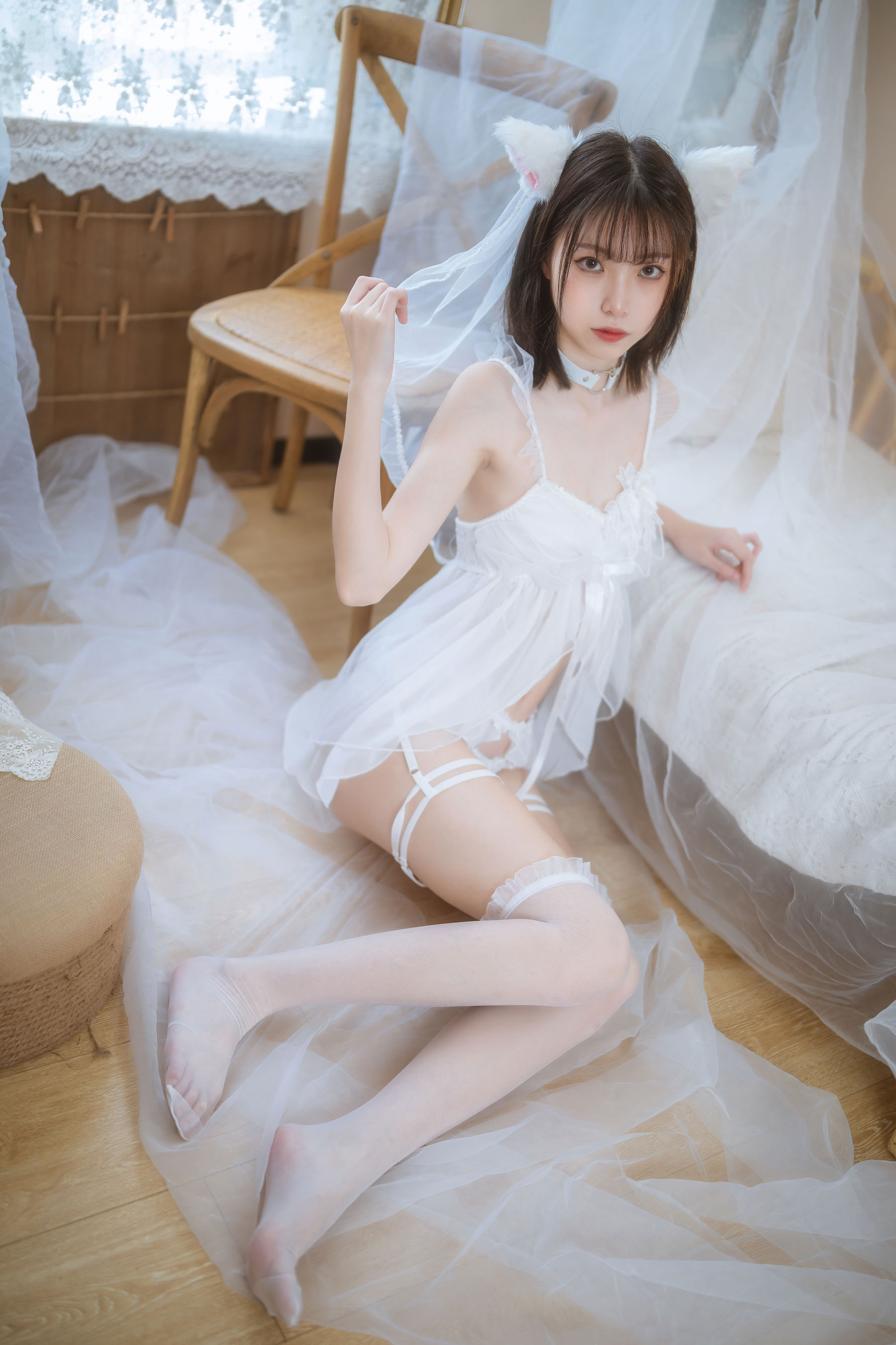 许岚 – 少女白色裙 Cosplay-第1张