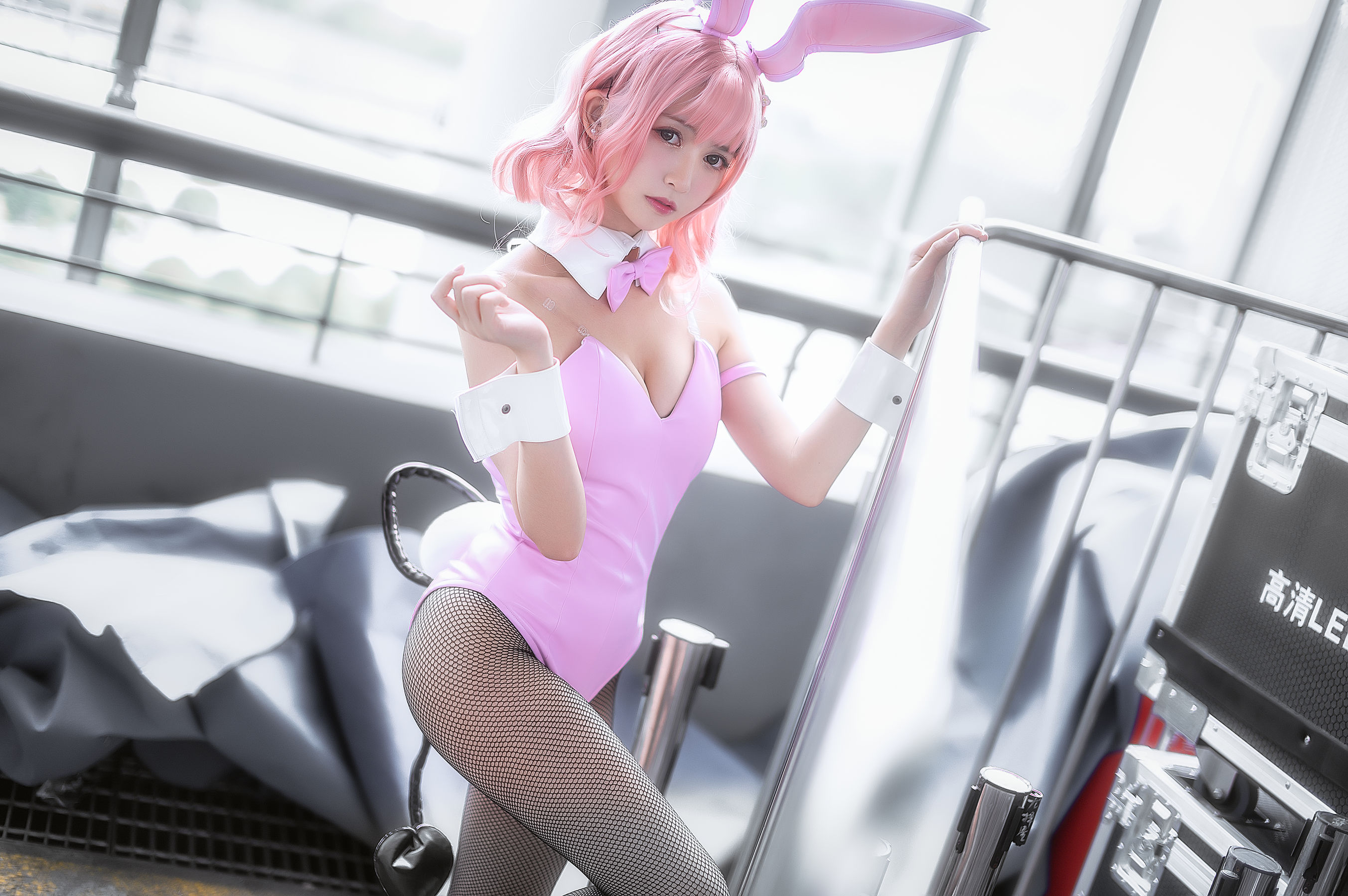 超人气Coser鳗鱼霏儿 粉红兔女郎 Cosplay-第16张