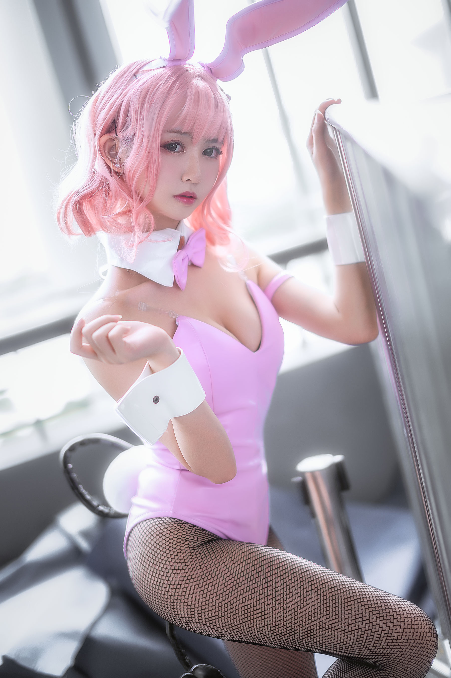 超人气Coser鳗鱼霏儿 粉红兔女郎 Cosplay-第18张