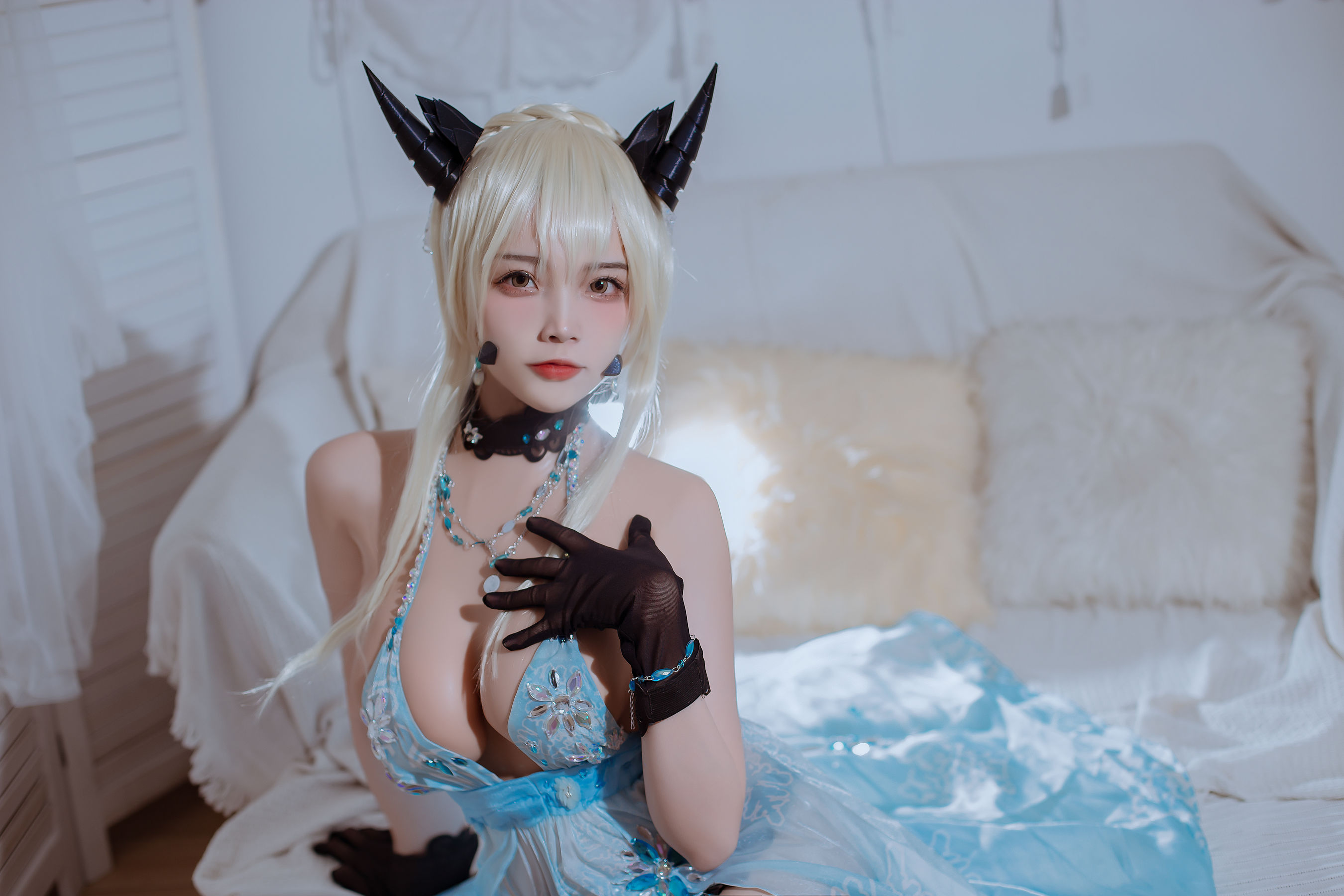 人气Coser二佐Nisa – fate黑枪呆万圣节 Cosplay-第1张