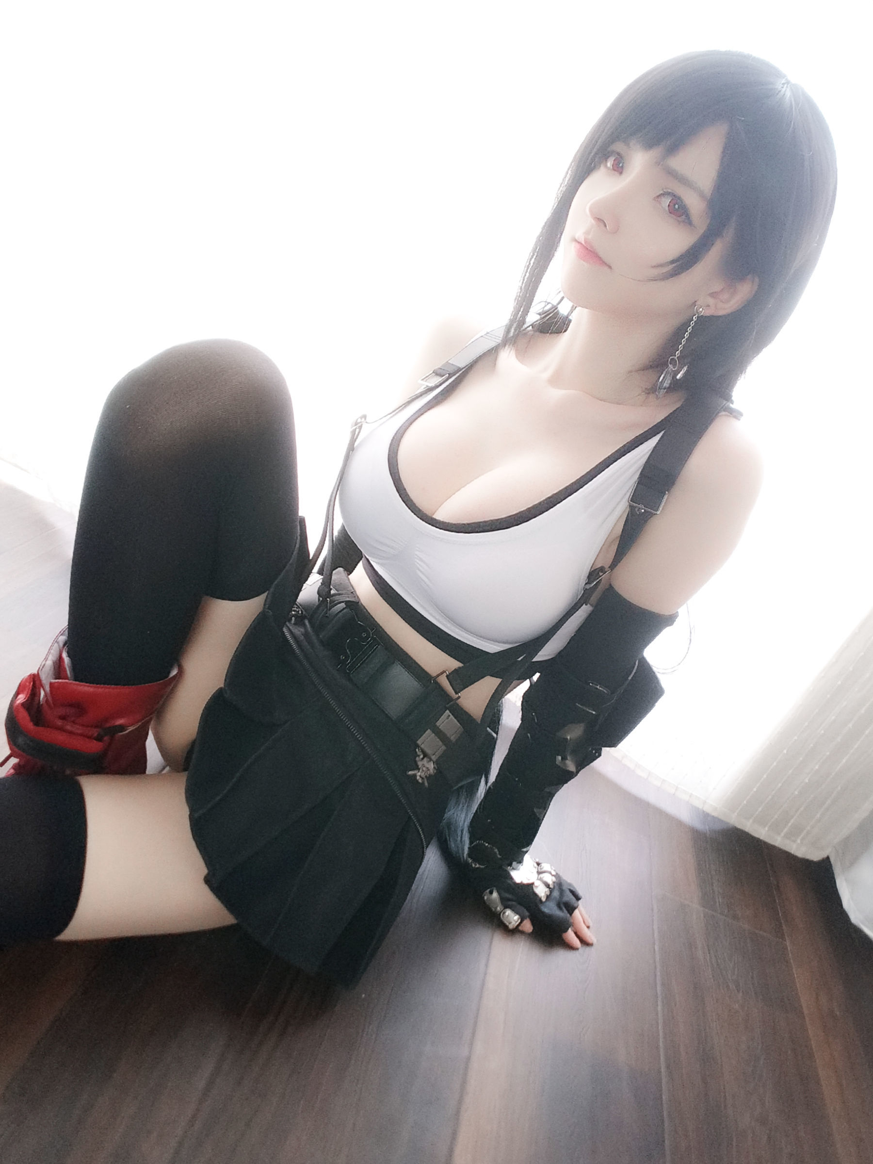一小央泽 蒂法公式装 Cosplay-第1张
