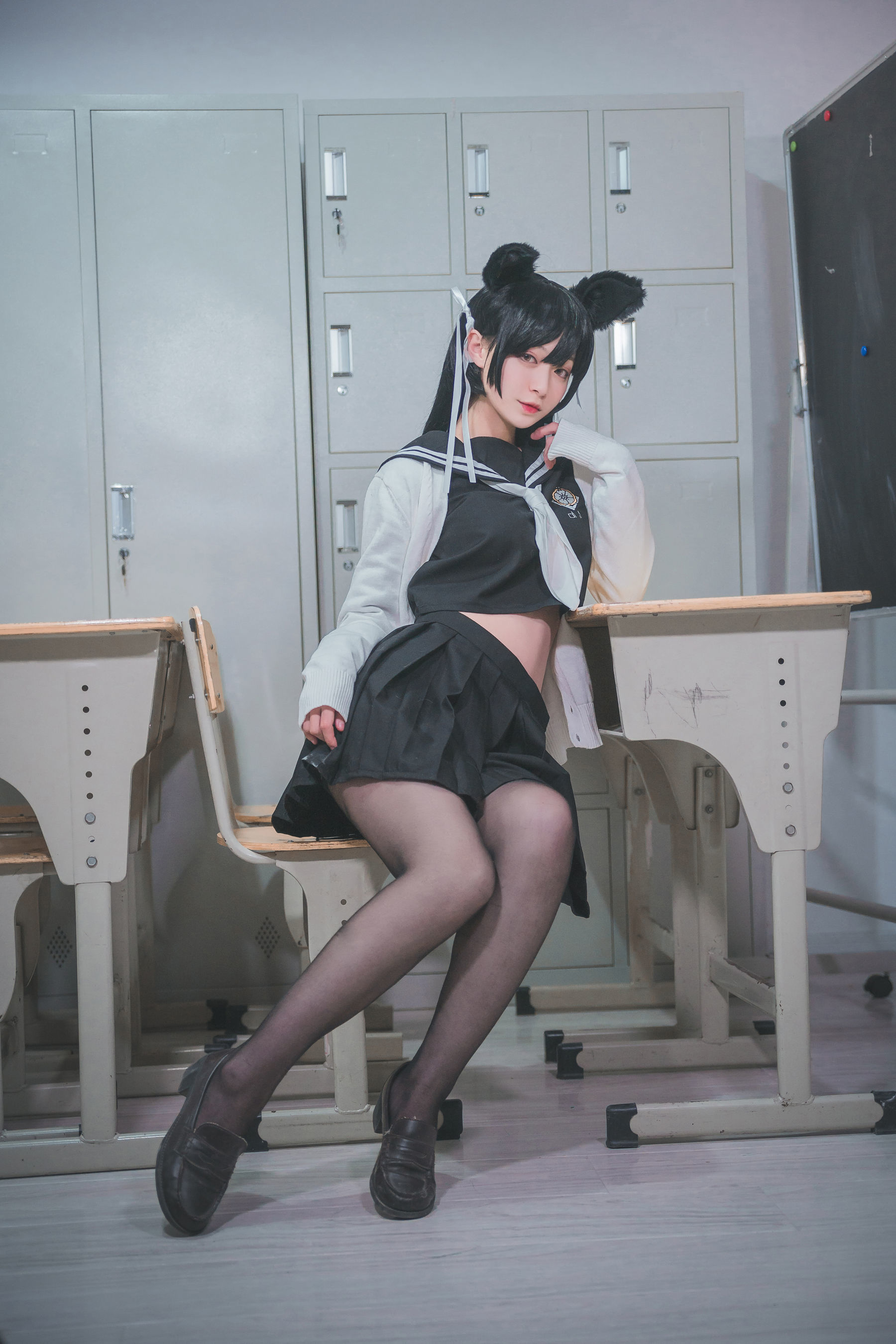 动漫博主铁板烧鬼舞w 爱宕jk Cosplay-第1张
