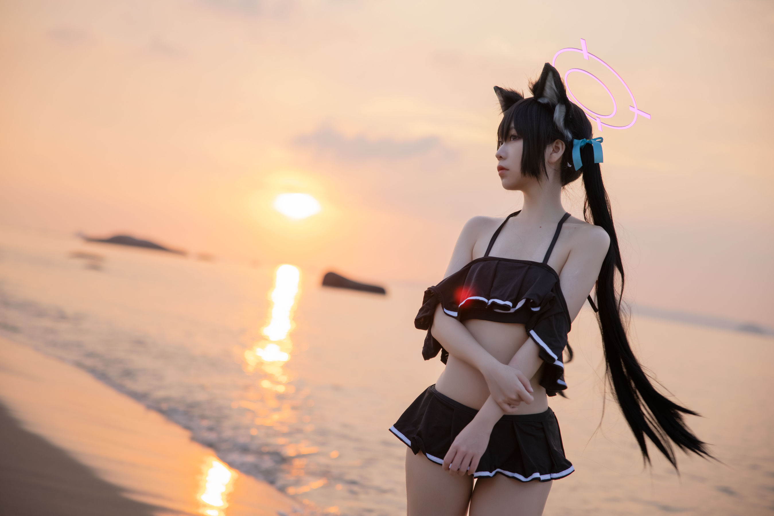 动漫博主G44不会受伤 – 碧蓝档案 黑見芹香 海边泳装 Cosplay-第1张