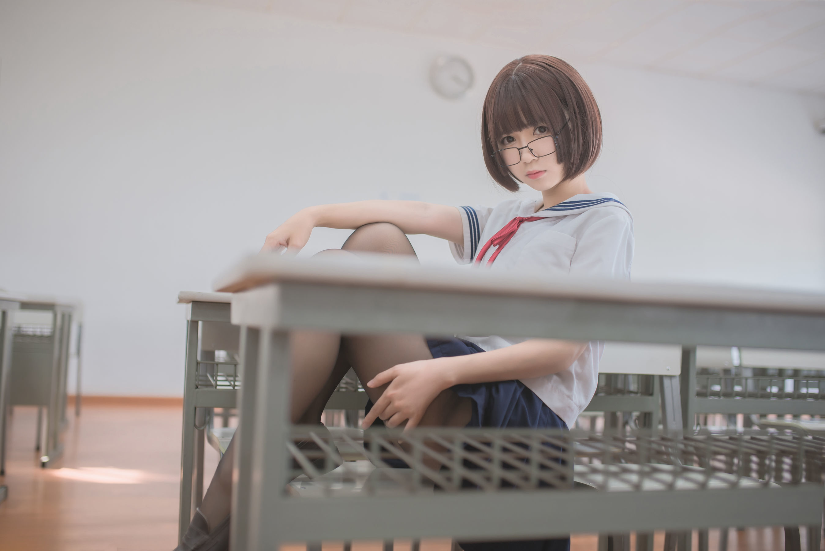 [萝莉COS] 白金Saki – 蘑菇头黑丝JK Cosplay-第25张