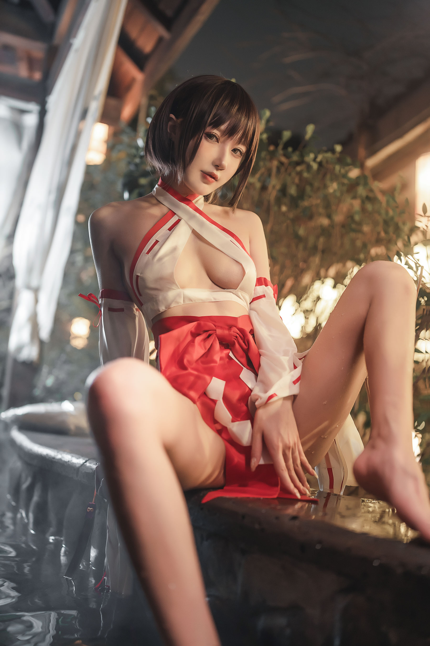 动漫博主阿包也是兔娘 – 温泉巫女 Cosplay-第1张